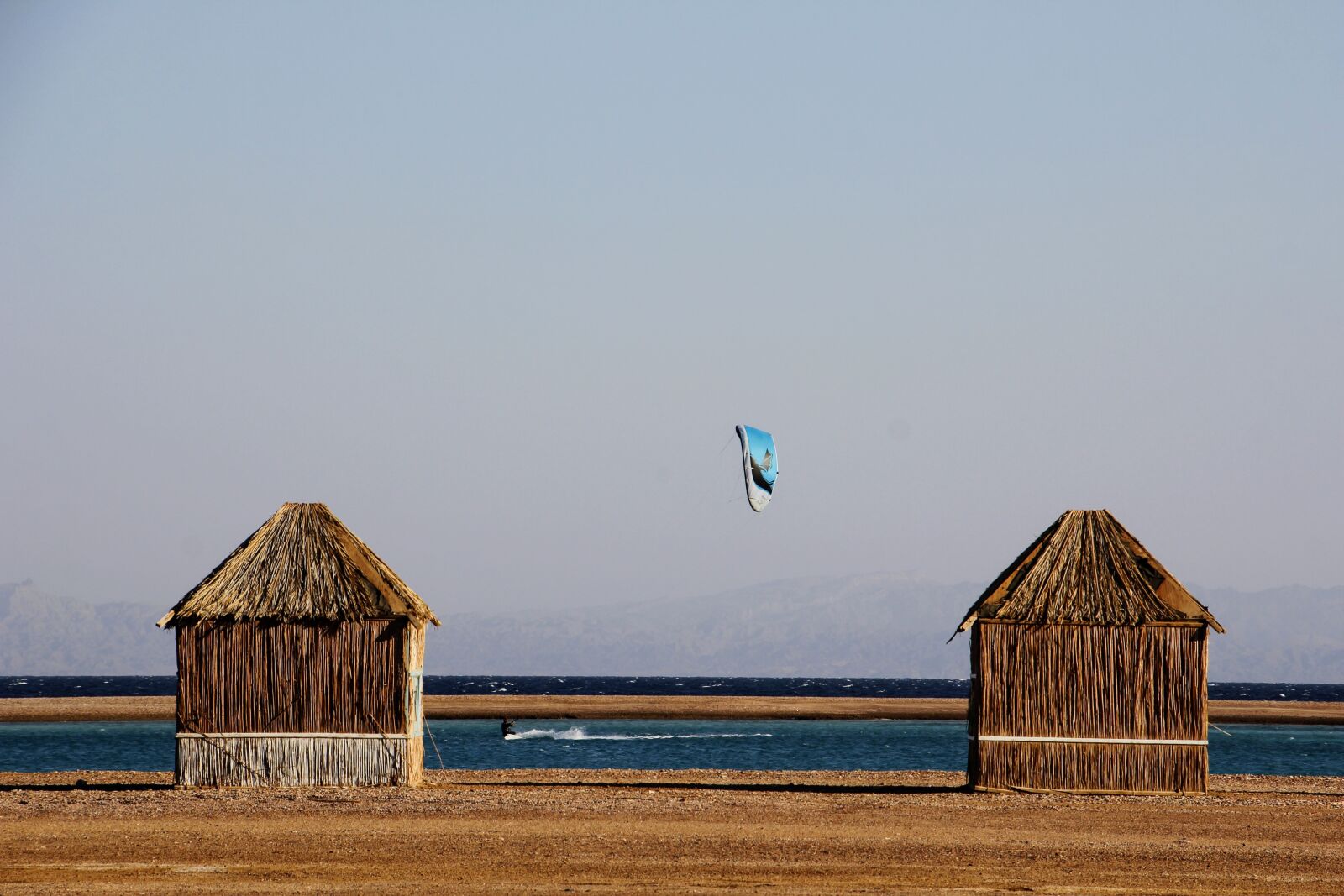Canon EOS 60D sample photo. Straw hut, hut, vacations photography
