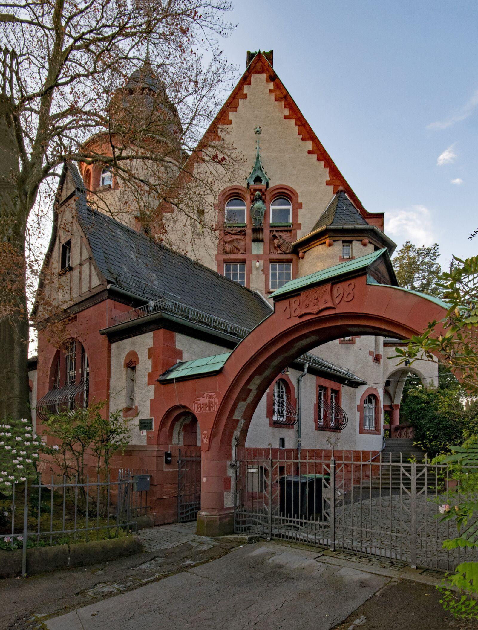 Nikon D5300 sample photo. Haardt corner house, darmstadt photography