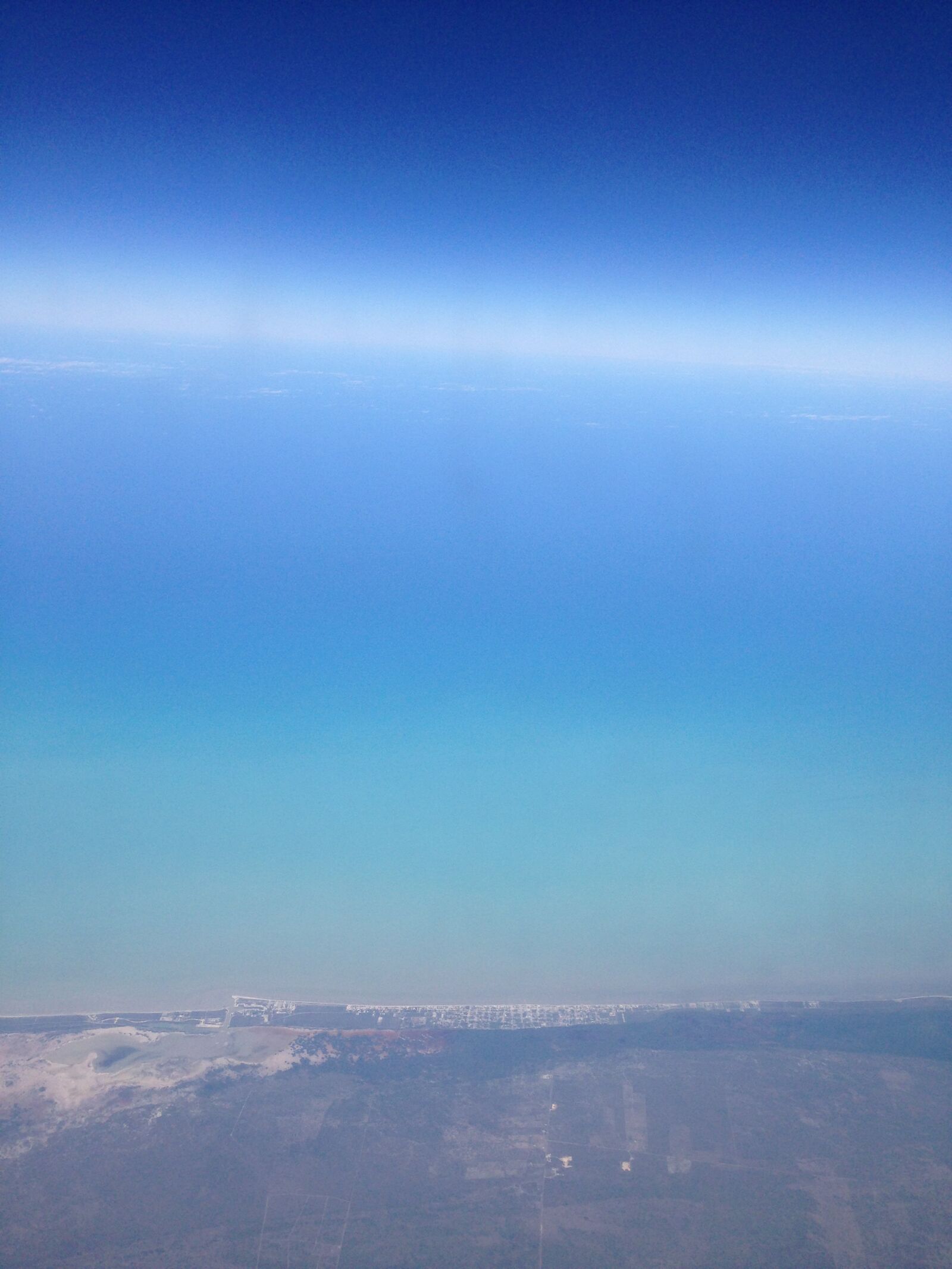 iPhone 5 back camera 4.12mm f/2.4 sample photo. Sky, airplane, flying photography