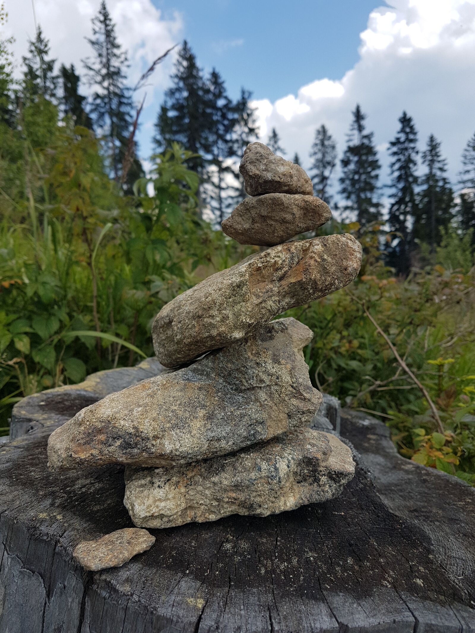 Samsung Galaxy S7 Edge sample photo. Stone, nature, stack photography