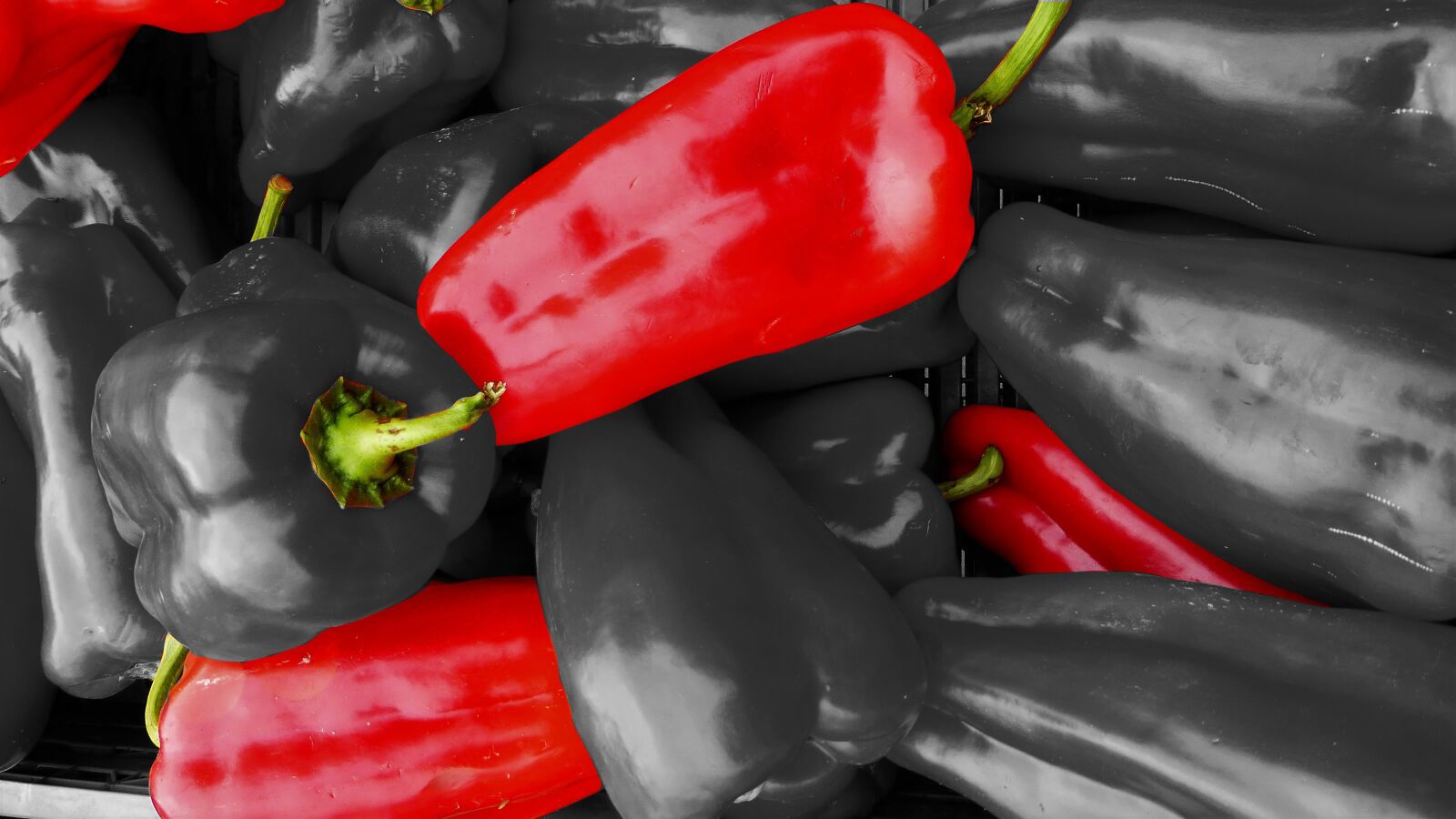 Panasonic Lumix DMC-ZS25 (Lumix DMC-TZ35) sample photo. Vegetable, spice, chili pepper photography