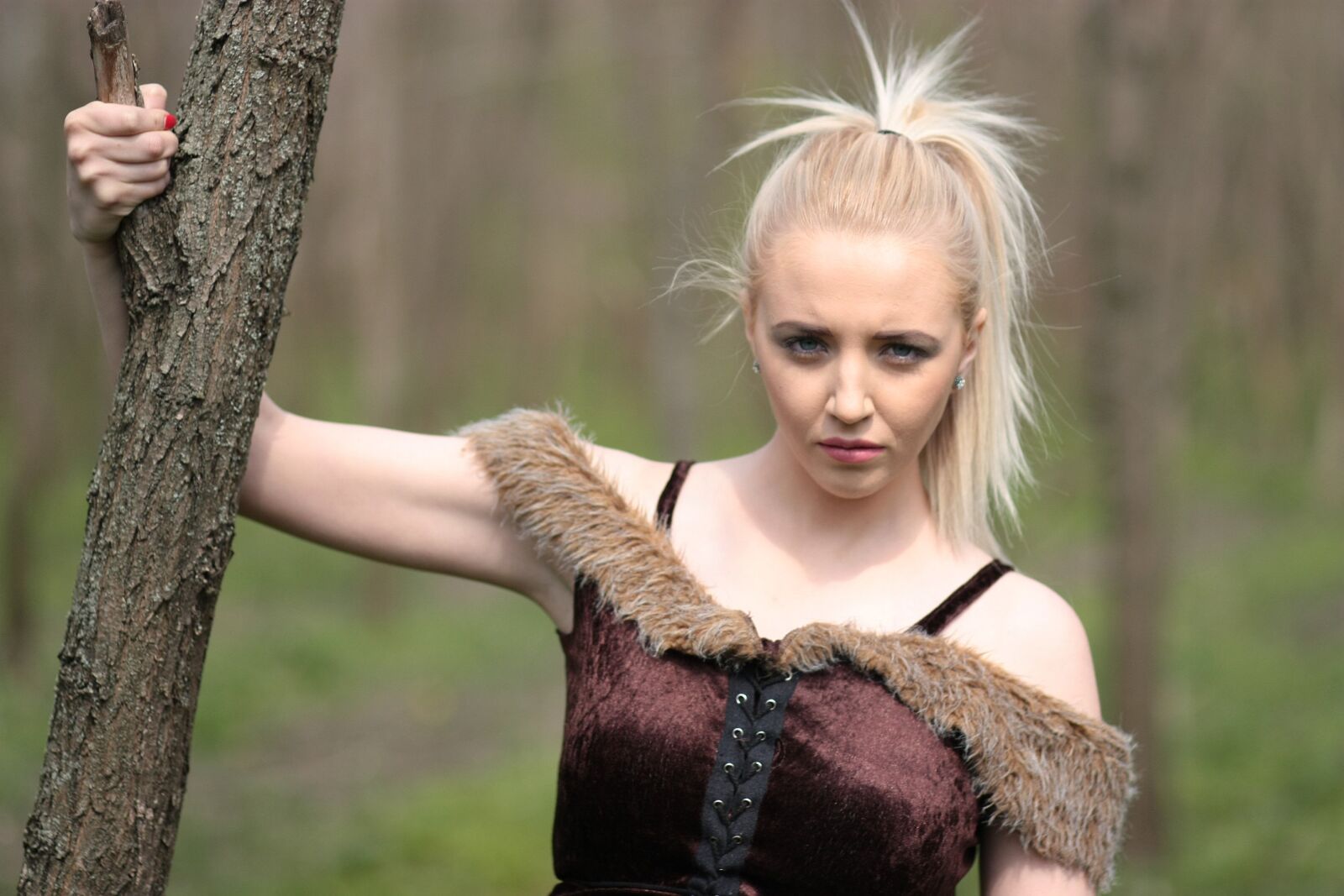 Canon EOS 450D (EOS Rebel XSi / EOS Kiss X2) sample photo. Girl, warrior, blonde photography