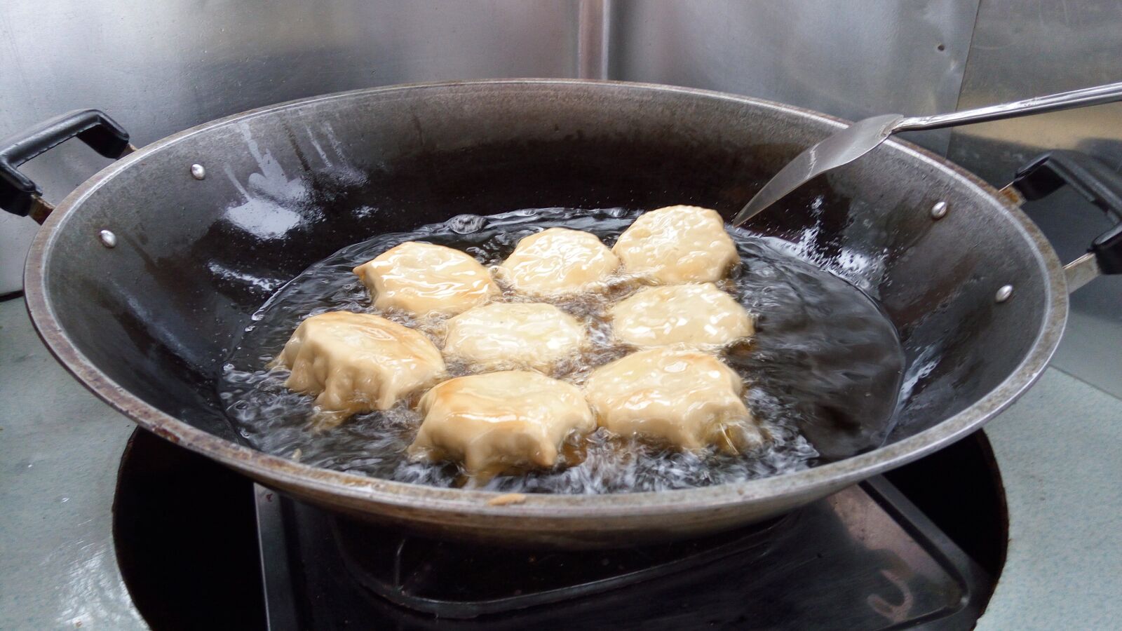 Lenovo VIBE X3 LITE sample photo. Cook, cooking, traditional food photography