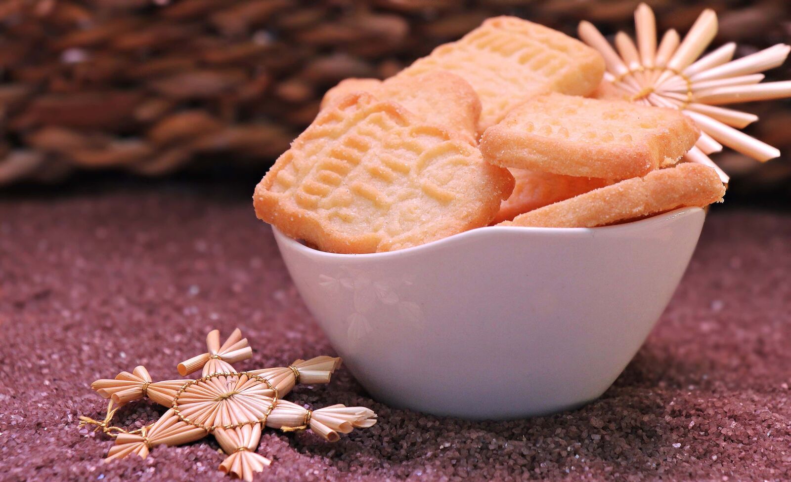 Canon EOS 550D (EOS Rebel T2i / EOS Kiss X4) sample photo. Delicious, sweet, bowl, food photography