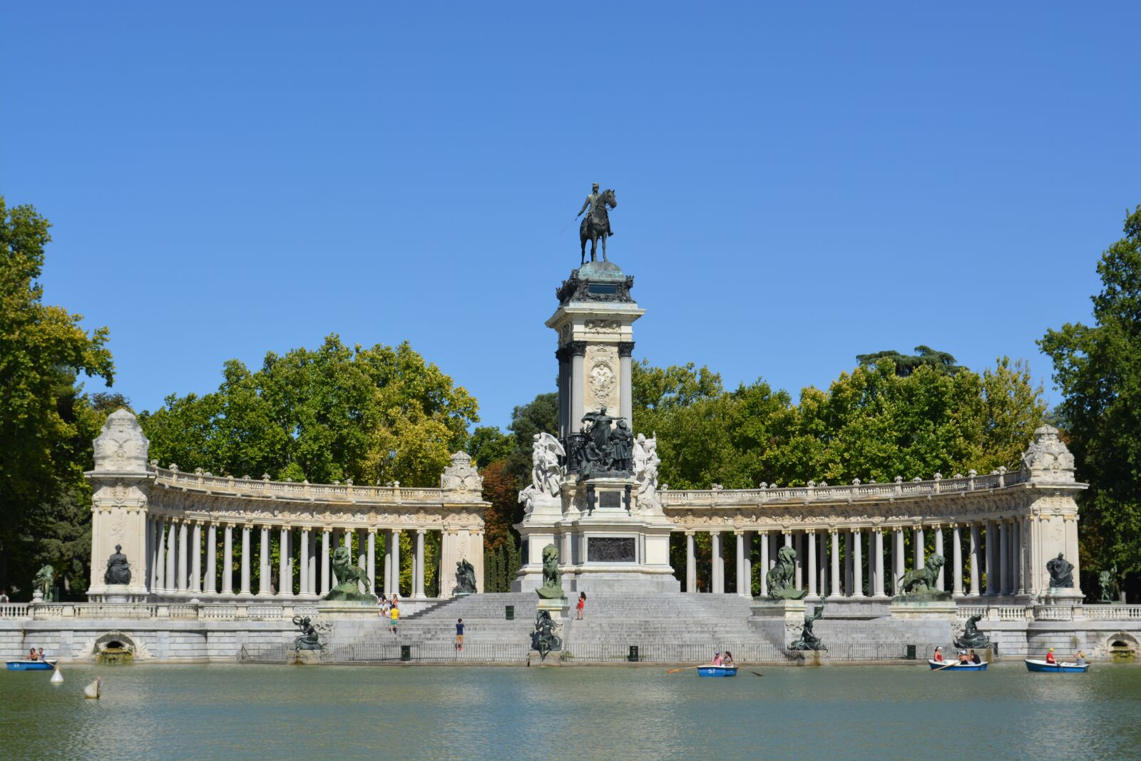 Nikon D5200 sample photo. Park, madrid, monument photography