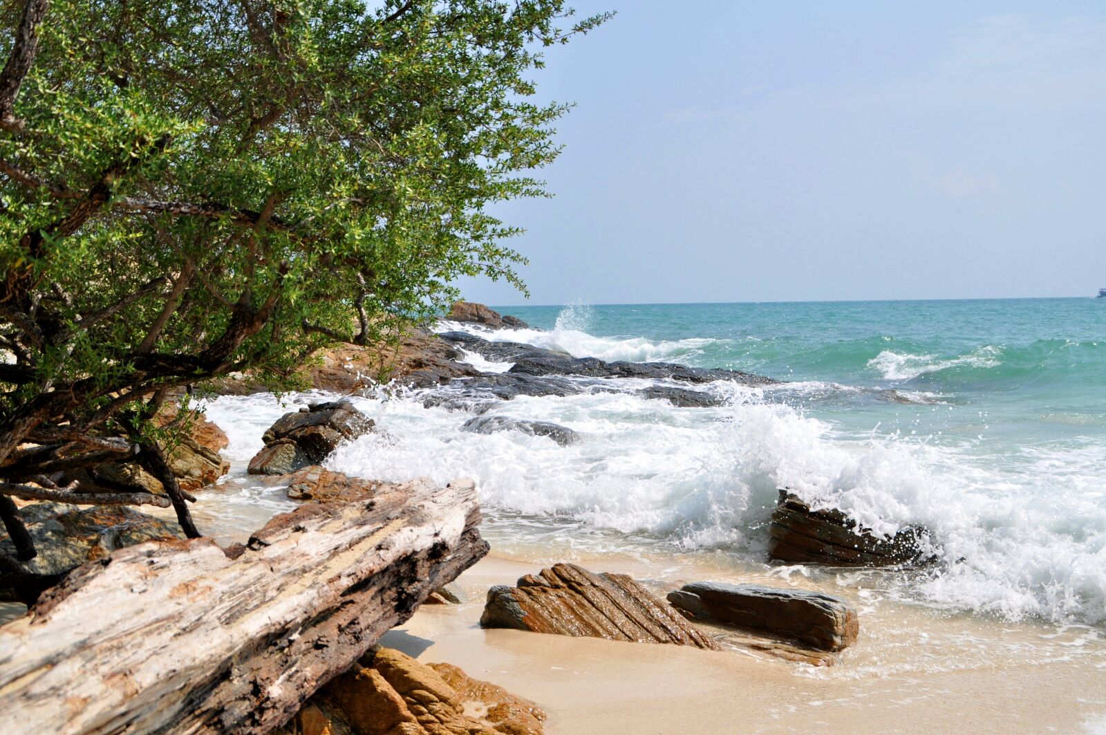 Nikon D5000 sample photo. Beach, sea, sand photography