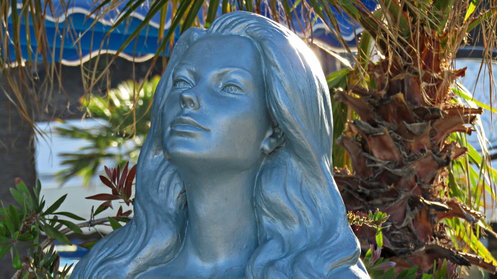 Canon PowerShot SX410 IS sample photo. Statue, sculpture, form photography