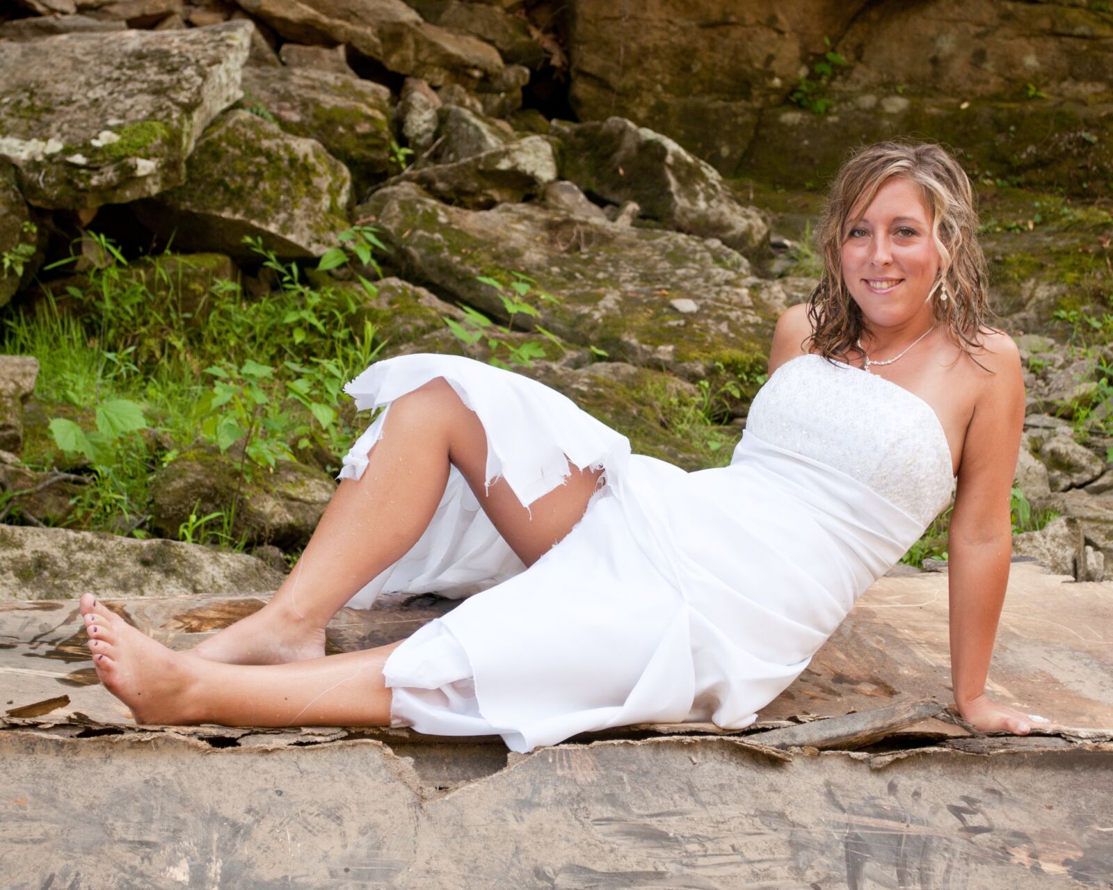 Nikon D90 sample photo. Woman, bride, wedding photography