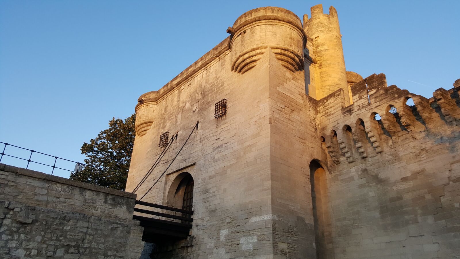 Samsung GALAXY S6 edge sample photo. Bridge of avignon, avignon photography
