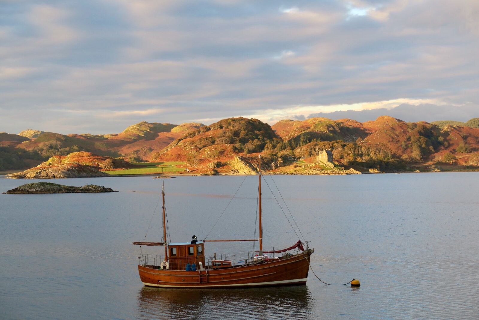 Canon PowerShot G7 X sample photo. Boat, scotland, sky photography