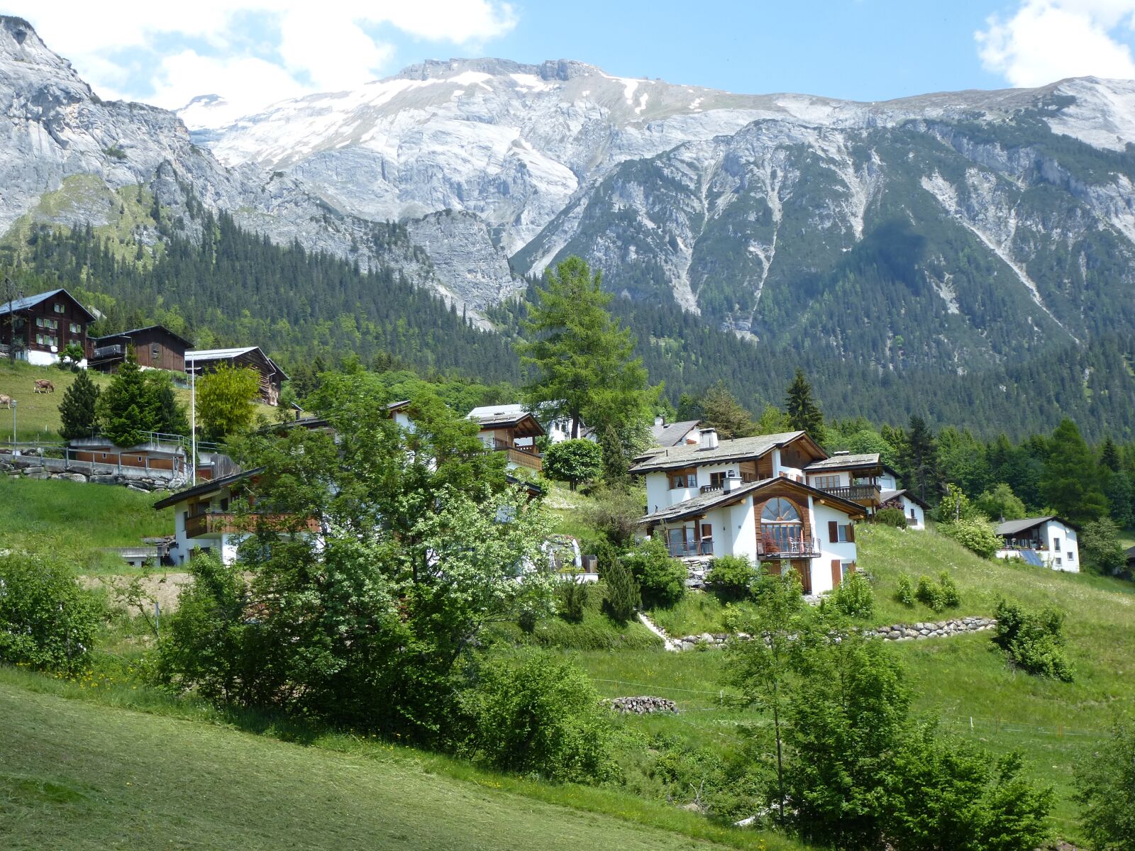 Panasonic Lumix DMC-ZS15 (Lumix DMC-TZ25) sample photo. Mountains, idyll, hiking photography