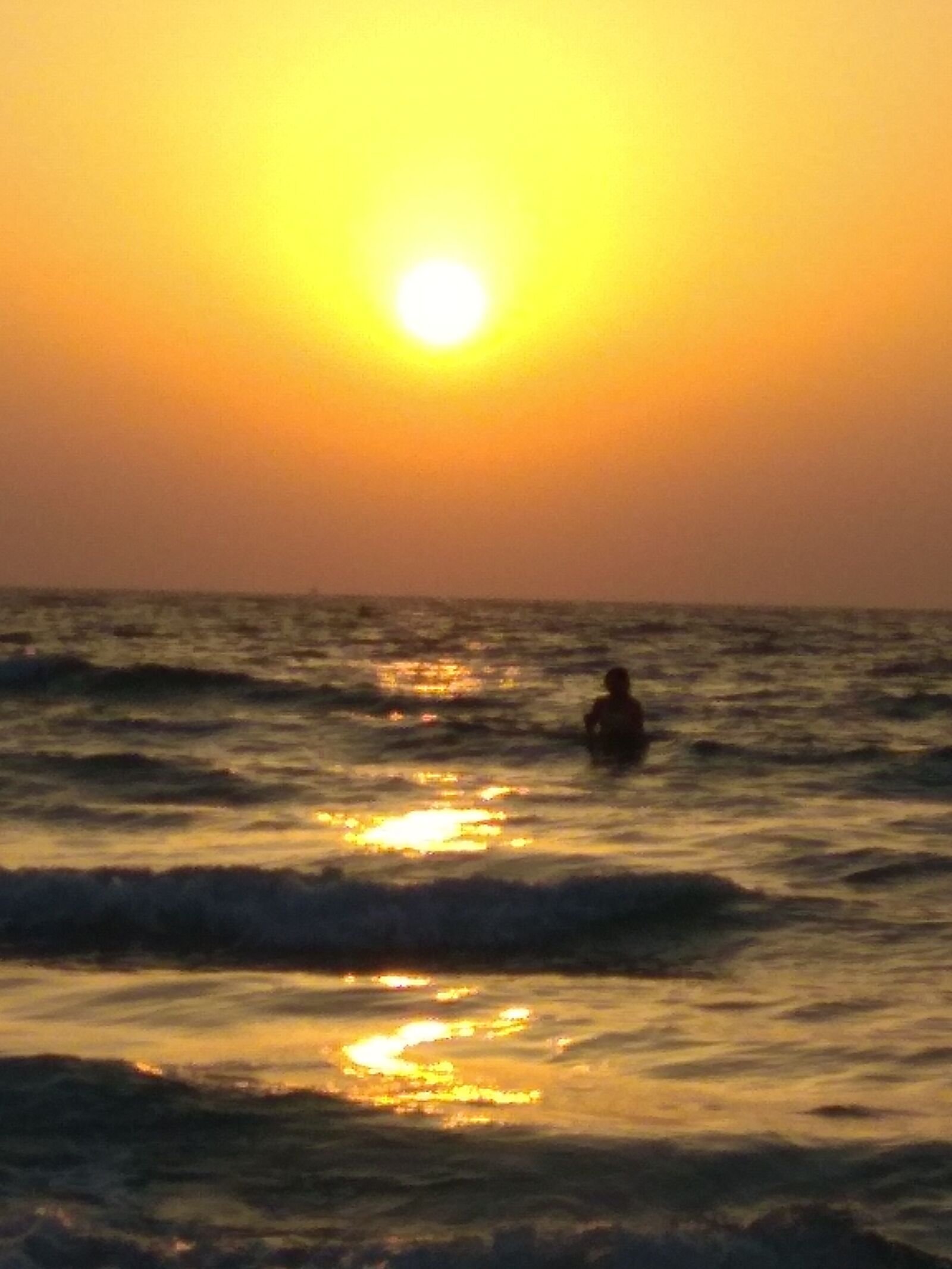 Xiaomi Redmi Note 4 sample photo. Sunset, sea, the waves photography