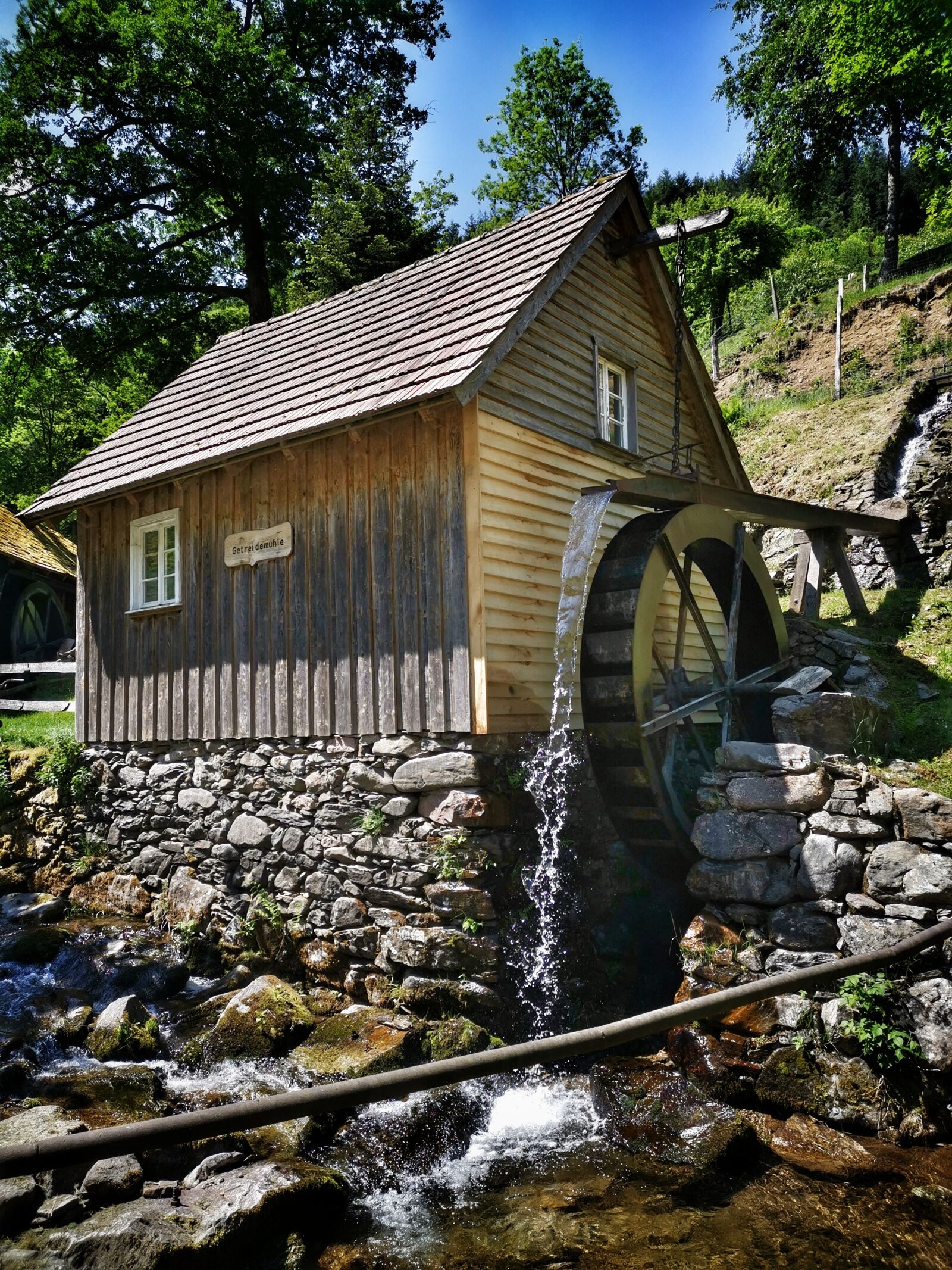 HUAWEI LYA-L29 sample photo. Mill, waterwheel, water mill photography