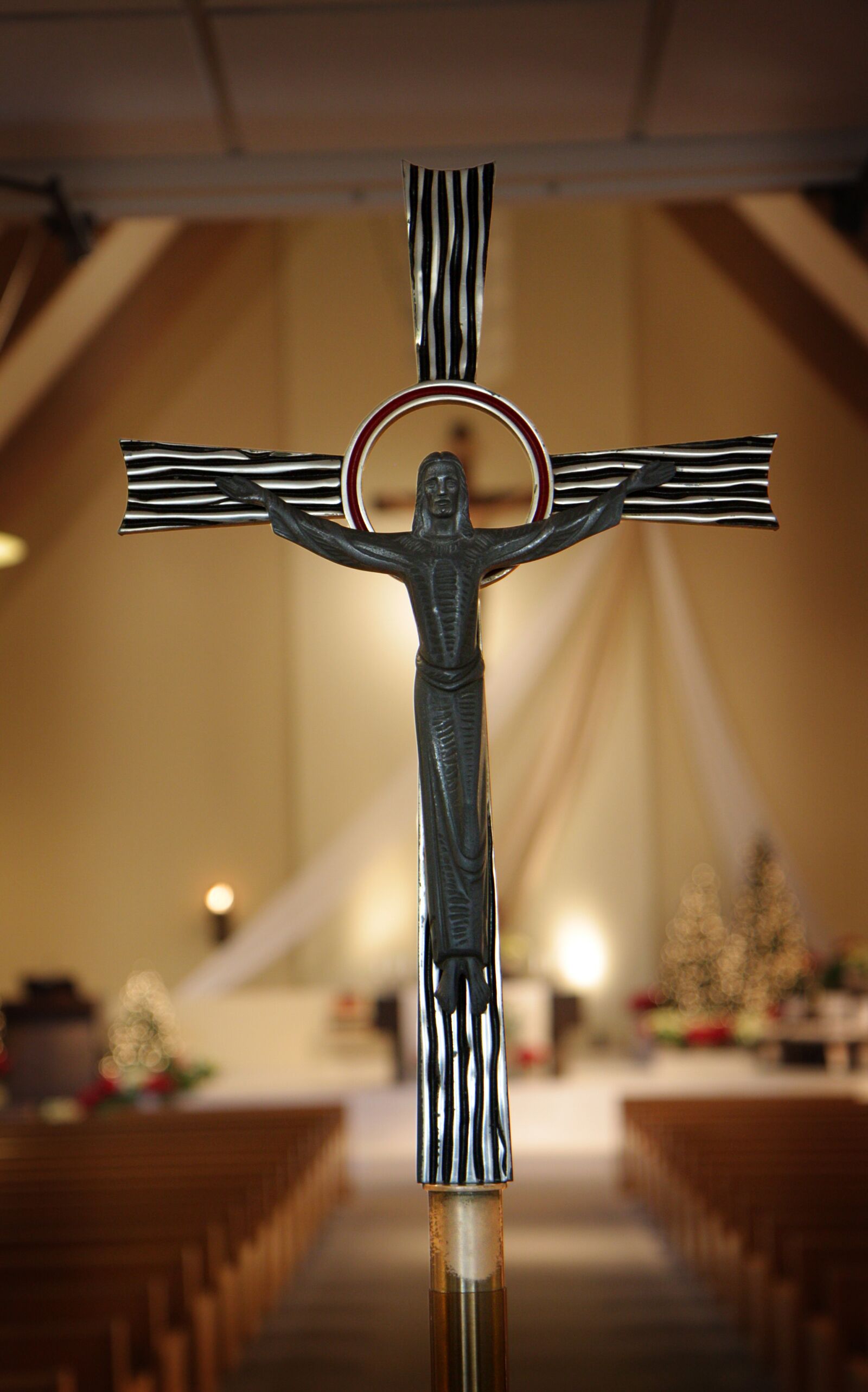 Canon EOS 450D (EOS Rebel XSi / EOS Kiss X2) sample photo. Crucifix, crucifixion, cross photography