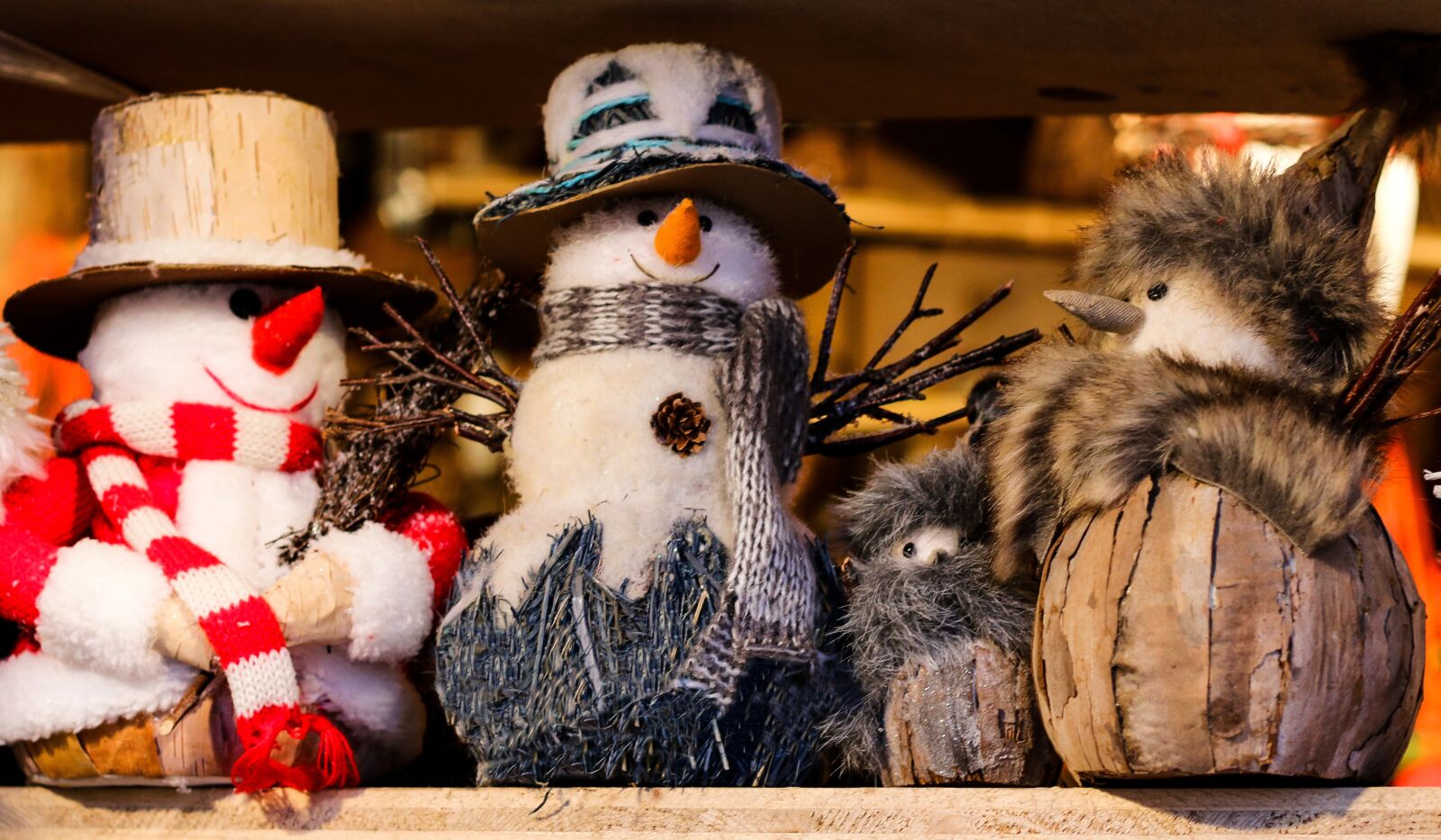 Canon EOS 70D + Canon EF 50mm F1.8 II sample photo. Craft, figure, snowman photography