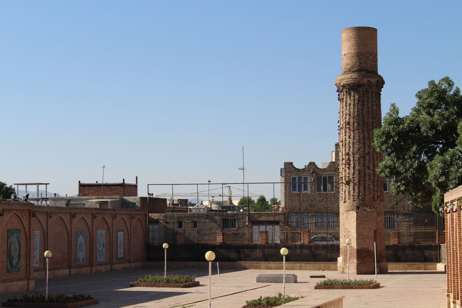 Canon EOS 700D (EOS Rebel T5i / EOS Kiss X7i) sample photo. Shams-e-tabrizi, tower, khoy photography