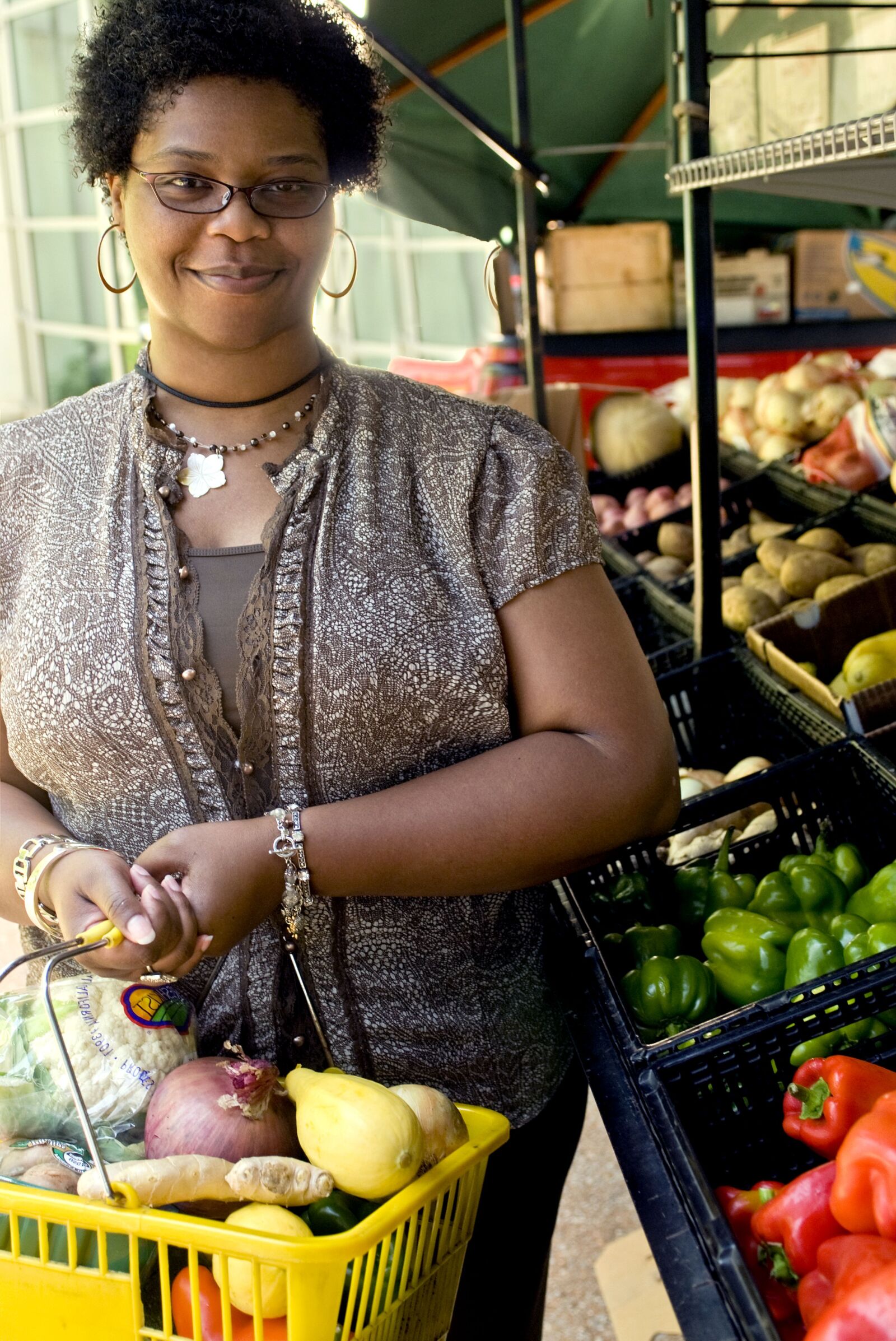 Nikon D300 sample photo. Shopping, lemon, head, cauliflower photography