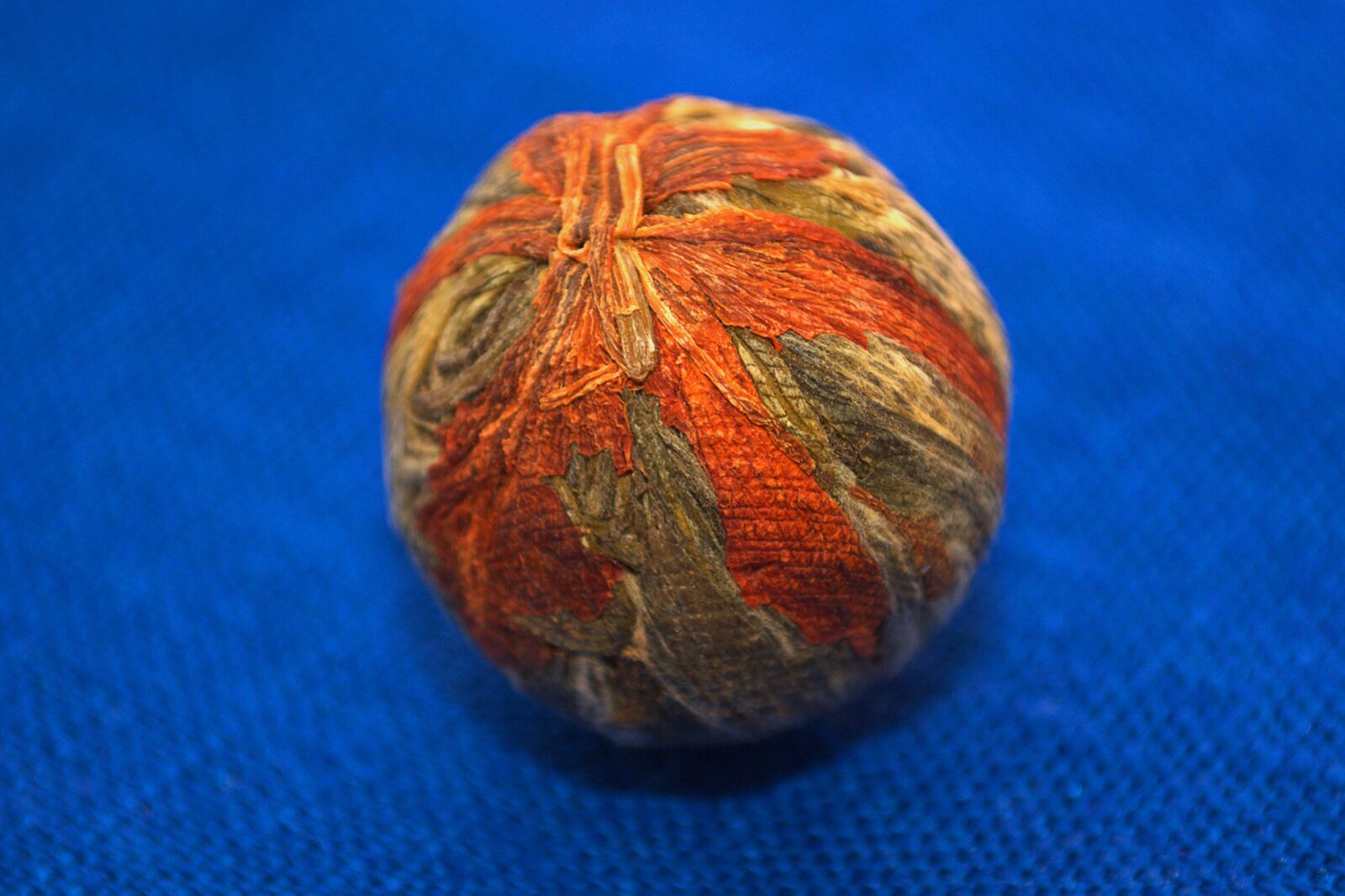 Nikon D3000 sample photo. Green tea, ball, dried photography