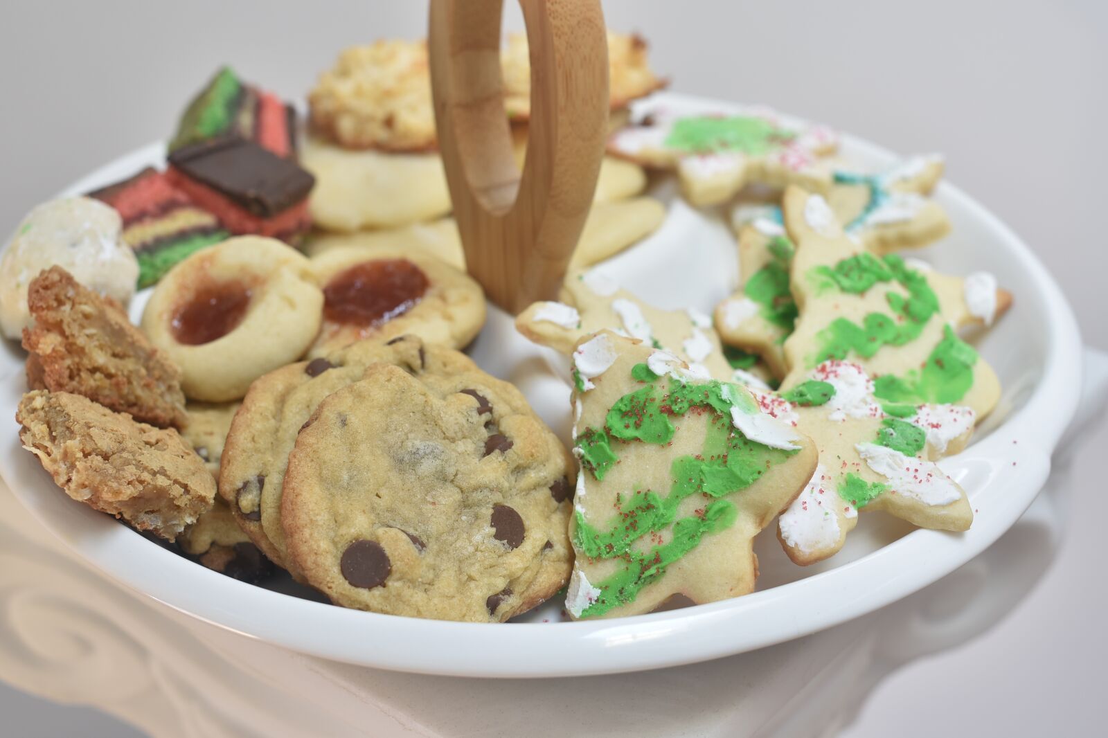 Nikon D750 sample photo. Christmas cookies, chocolate chip photography