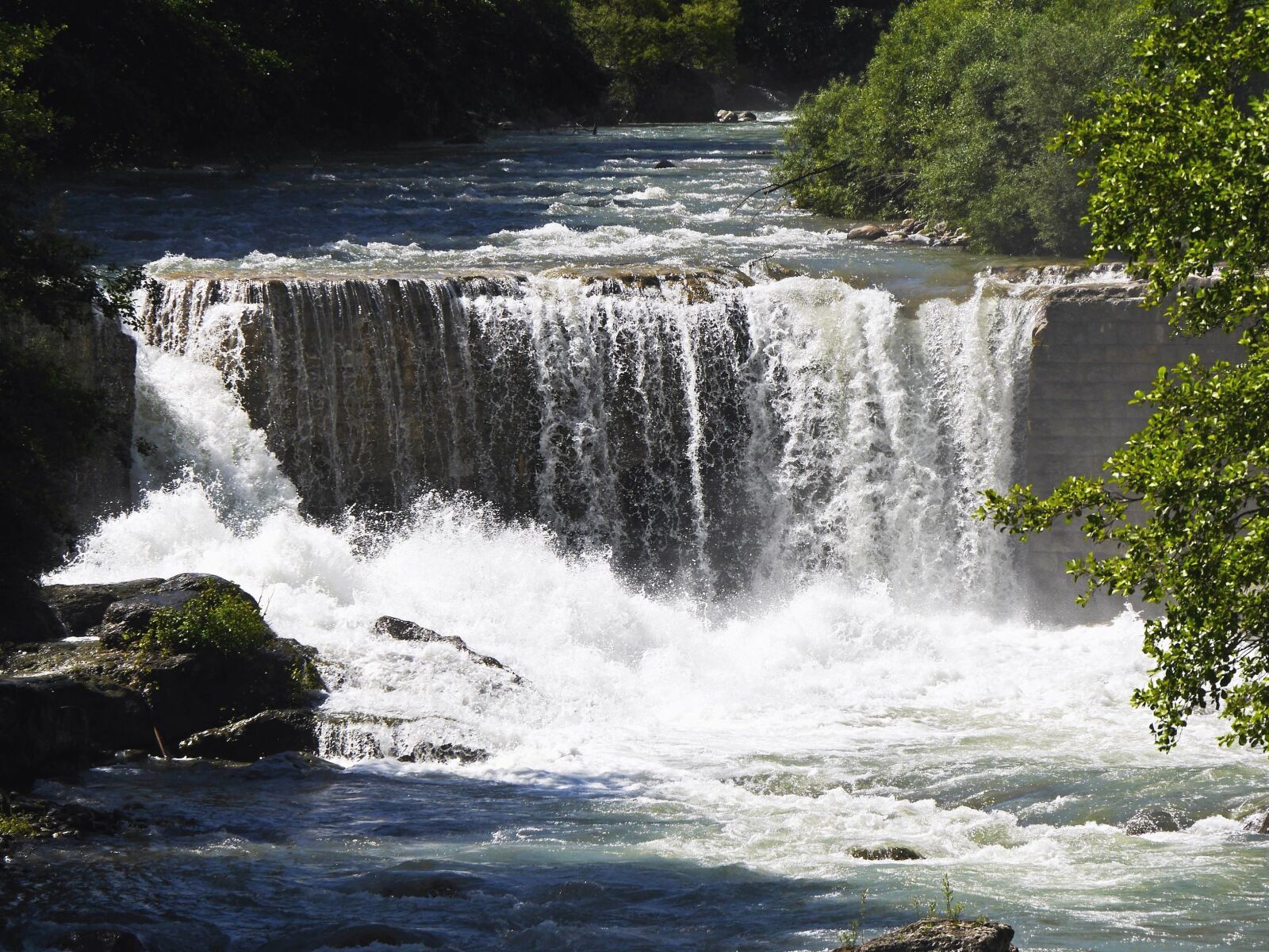 Panasonic Lumix DMC-GH3 sample photo. Waterfall, water, river, tree photography