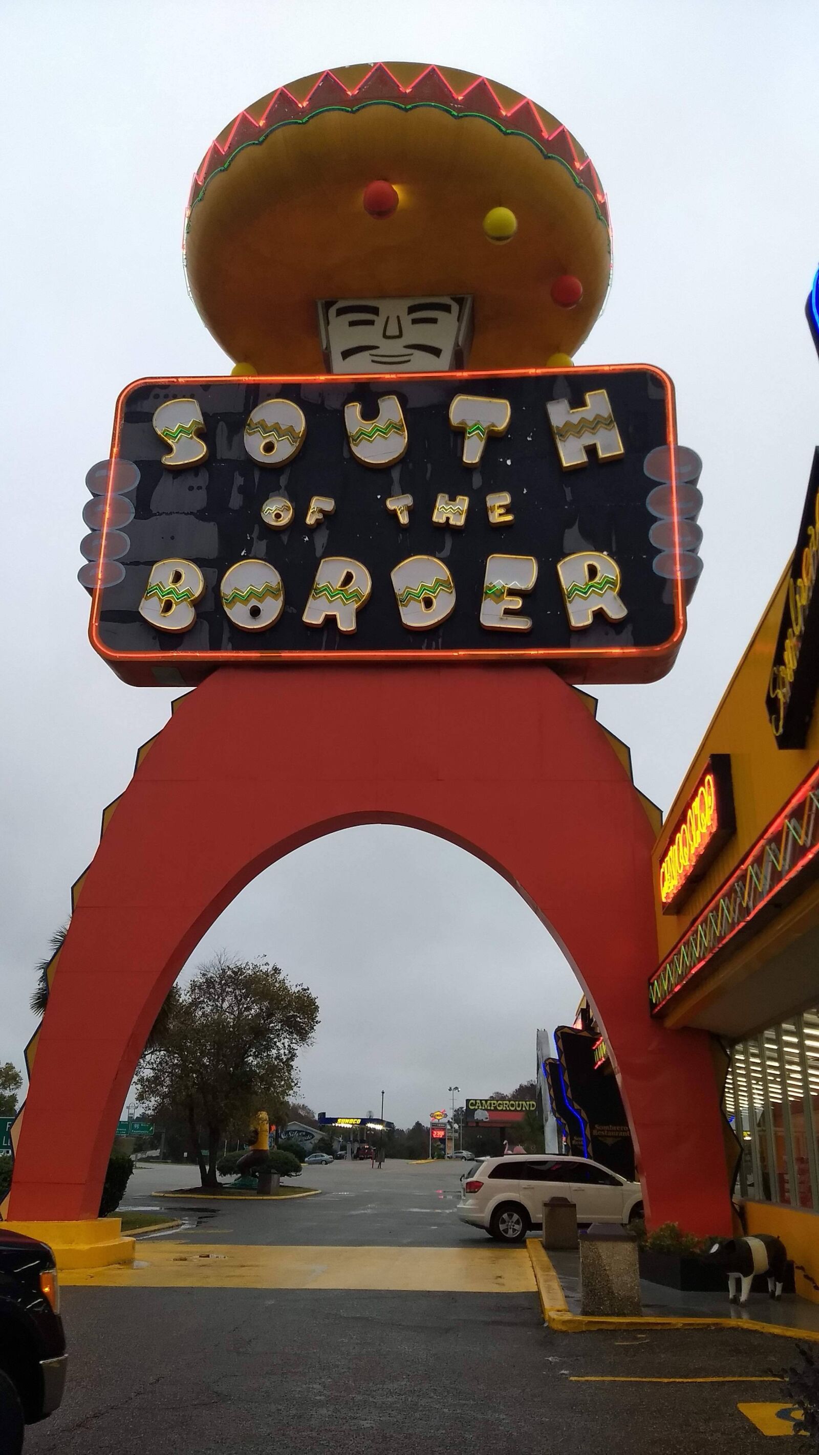 Motorola Moto G (5) Plus sample photo. South of the border photography