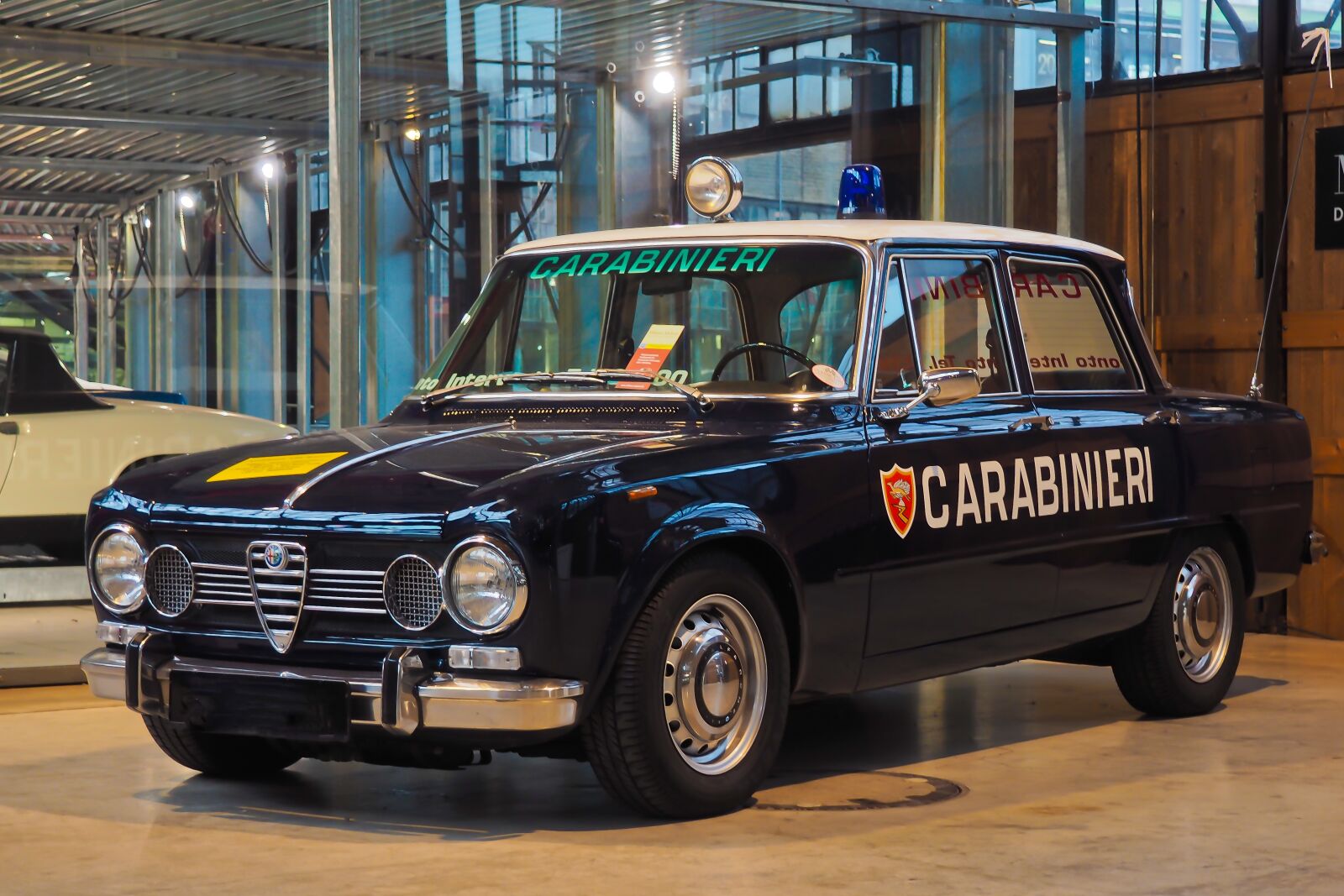 Olympus OM-D E-M10 sample photo. Auto, vehicle, alfa photography