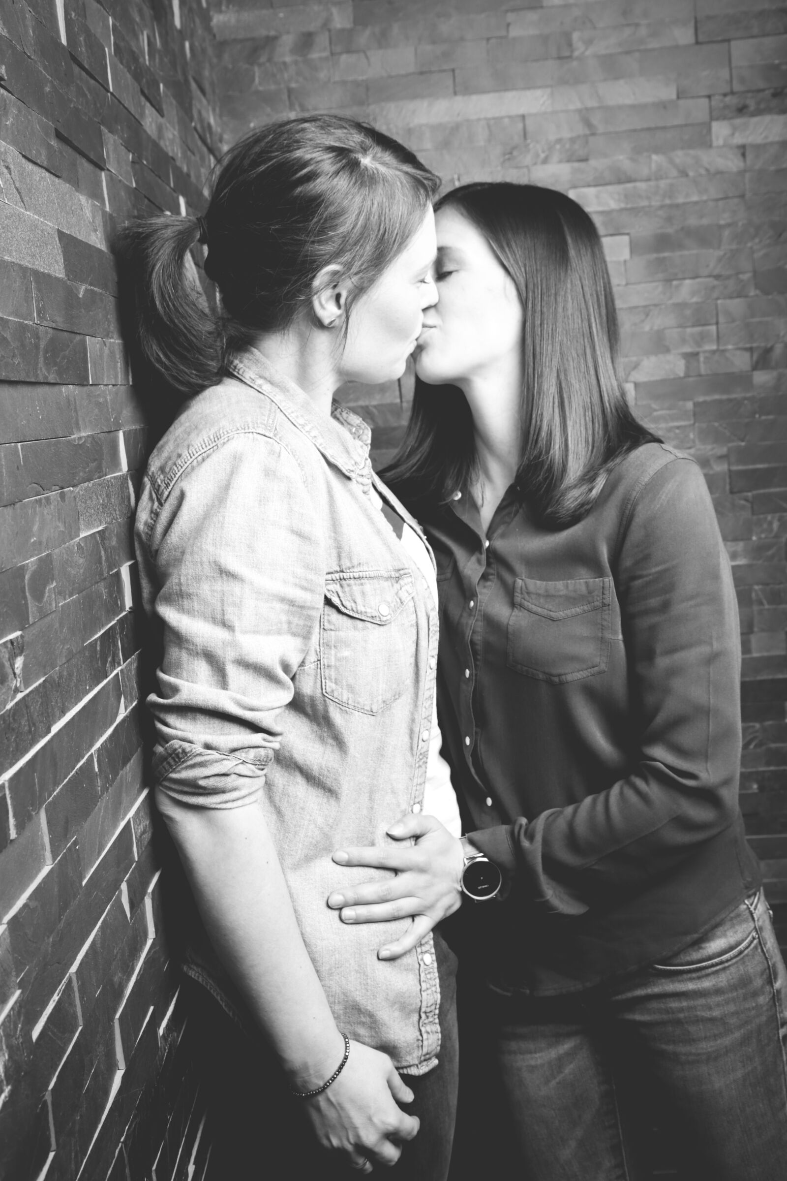 Canon EF 24-105mm F4L IS II USM sample photo. Women, lesbian, gay photography