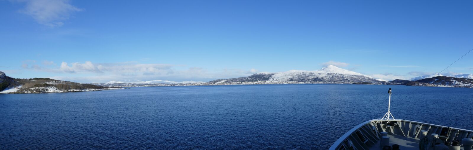 Panasonic Lumix DMC-FZ1000 sample photo. Hurtigruten, norway, scandinavia photography