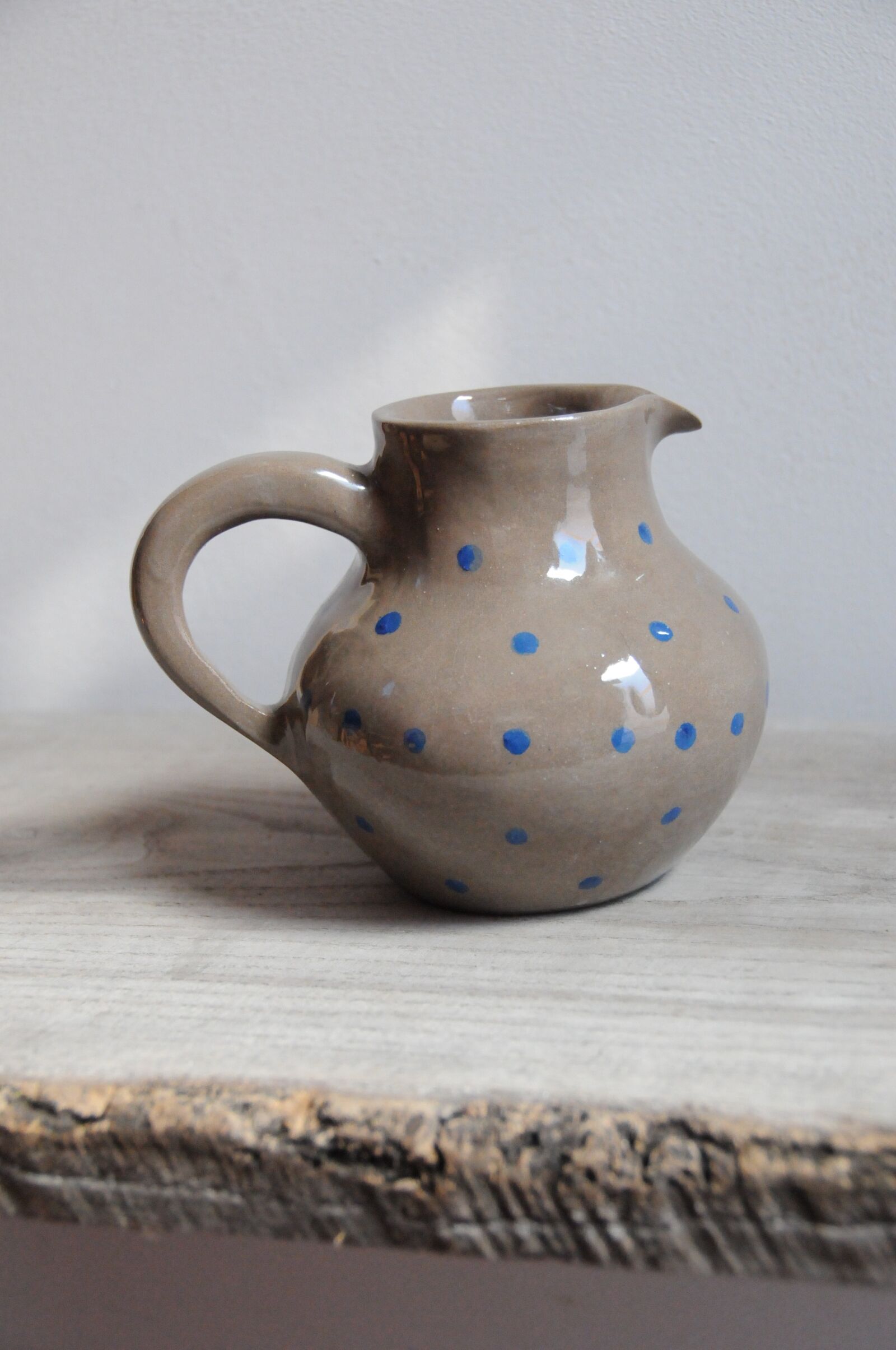 Nikon D300 sample photo. Jug, small, weight photography