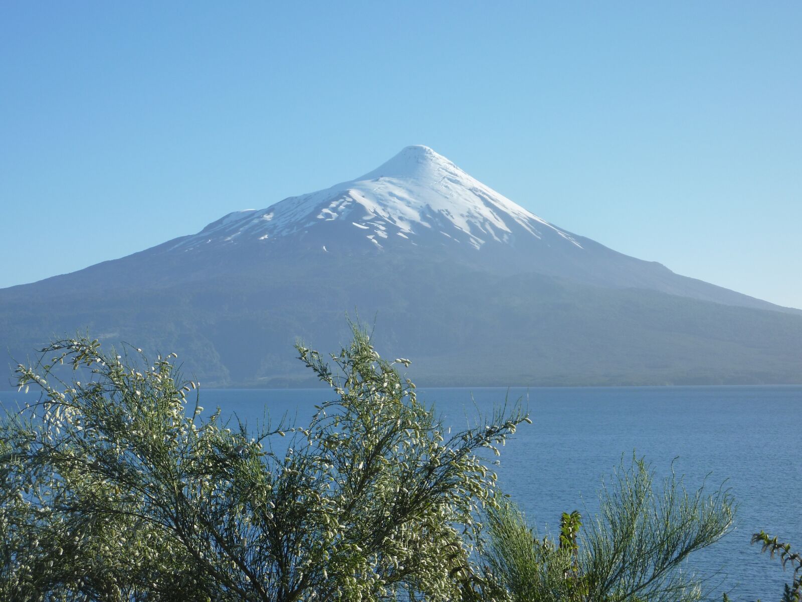 Panasonic DMC-TZ7 sample photo. Osorno, volcano, chile photography