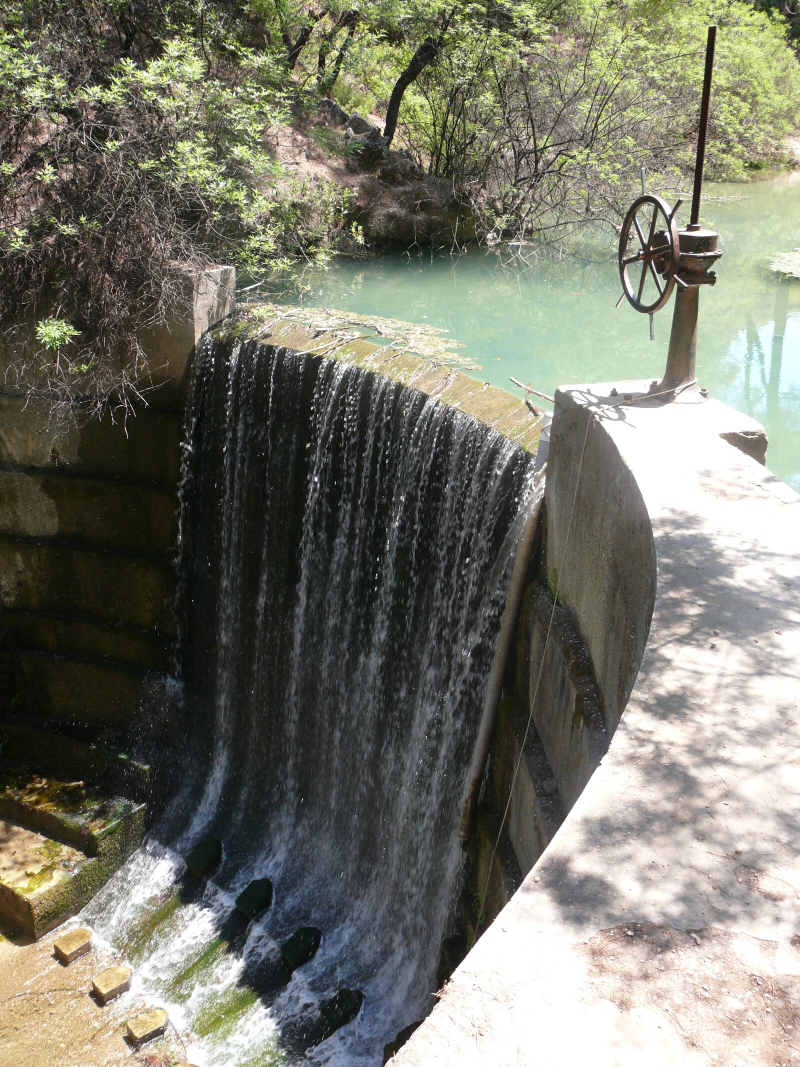 Panasonic DMC-FZ50 sample photo. Dam, waterfall, seven springs photography