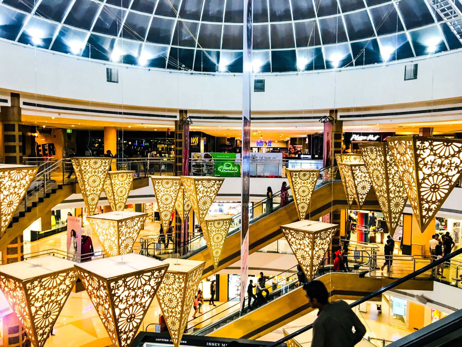 iPhone 6s back camera 4.15mm f/2.2 sample photo. Led, lights, mall, topview photography