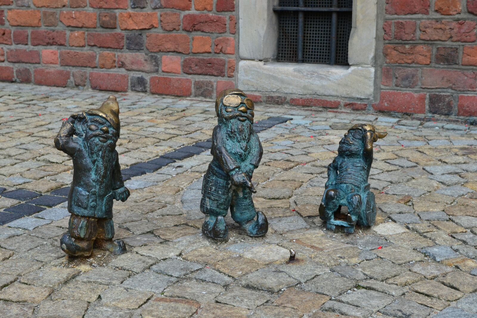 Nikon D3100 sample photo. Wroc aw, krasnal, the photography