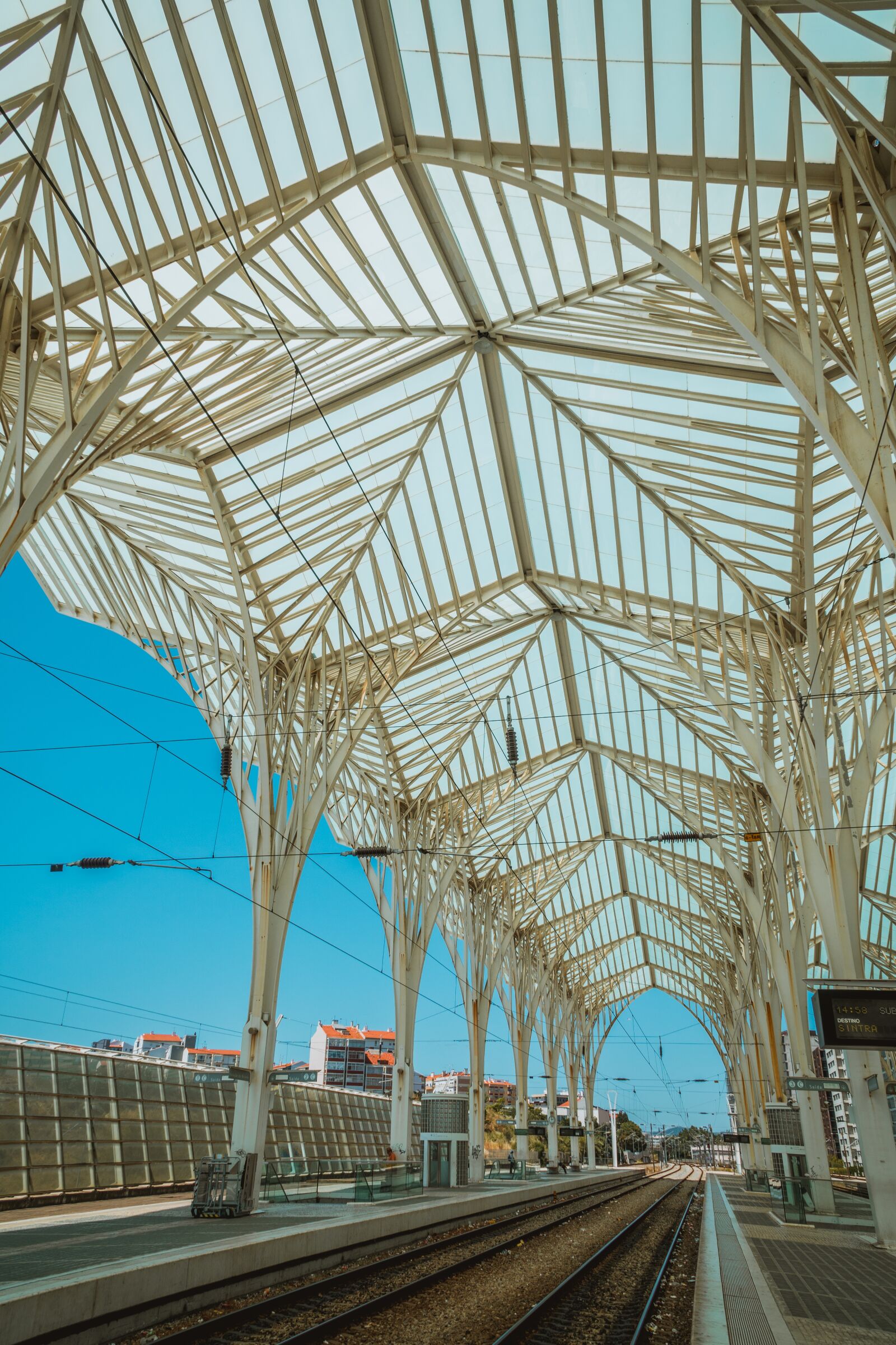 Sony E PZ 18-105mm F4 G OSS sample photo. Architecture, building, railway station photography