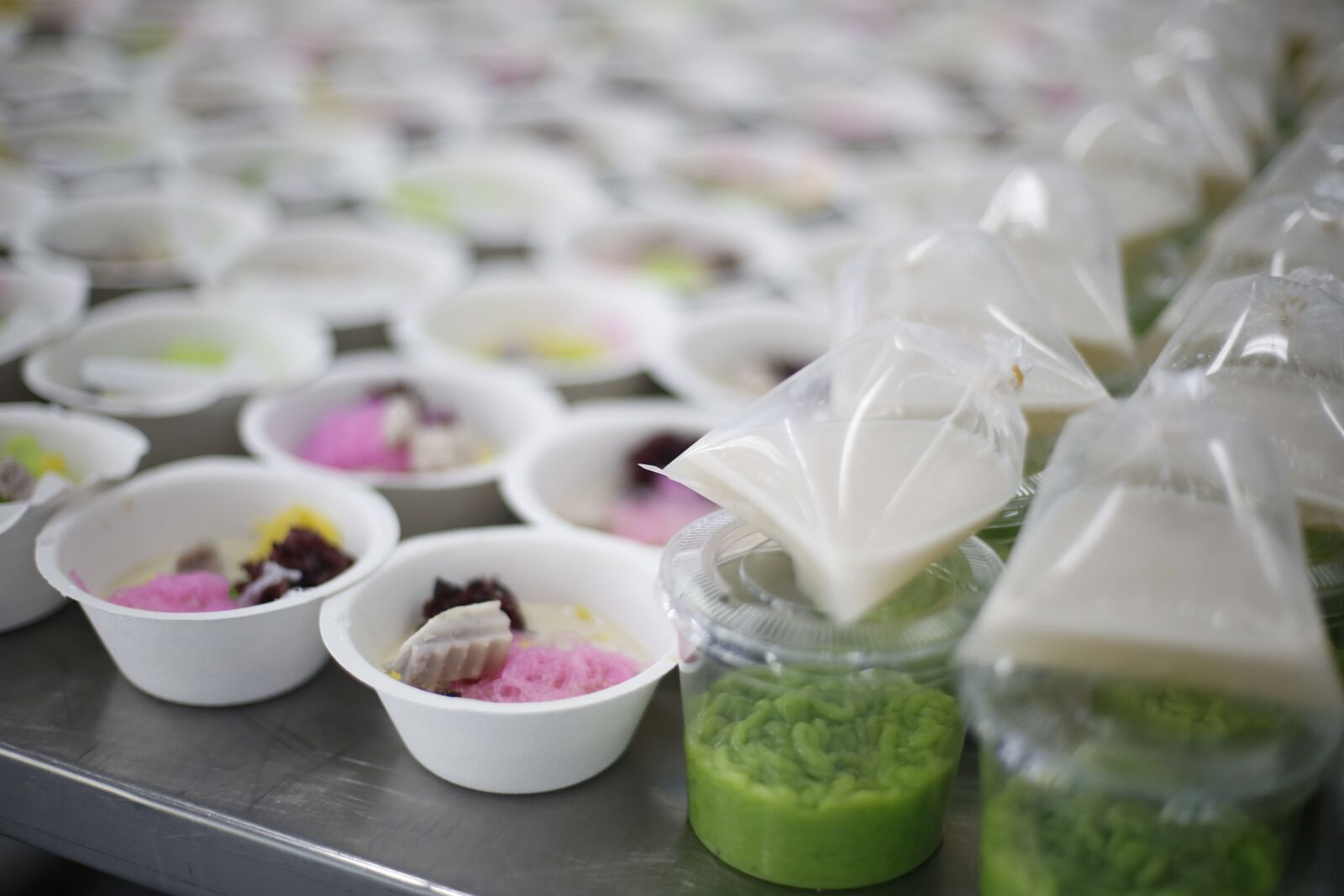Canon EF 50mm F1.4 USM sample photo. Dessert, sweets, food photography