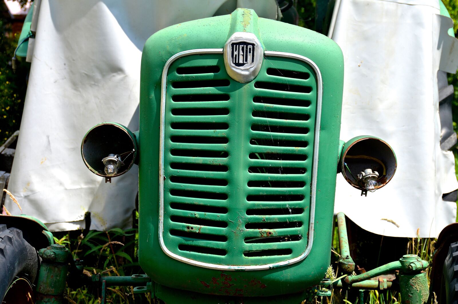 Nikon D3200 sample photo. Old tractor, tractor, bulldog photography