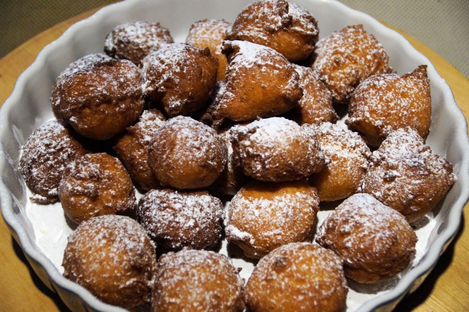 Sony SLT-A58 sample photo. Krapfen, donuts, fried photography