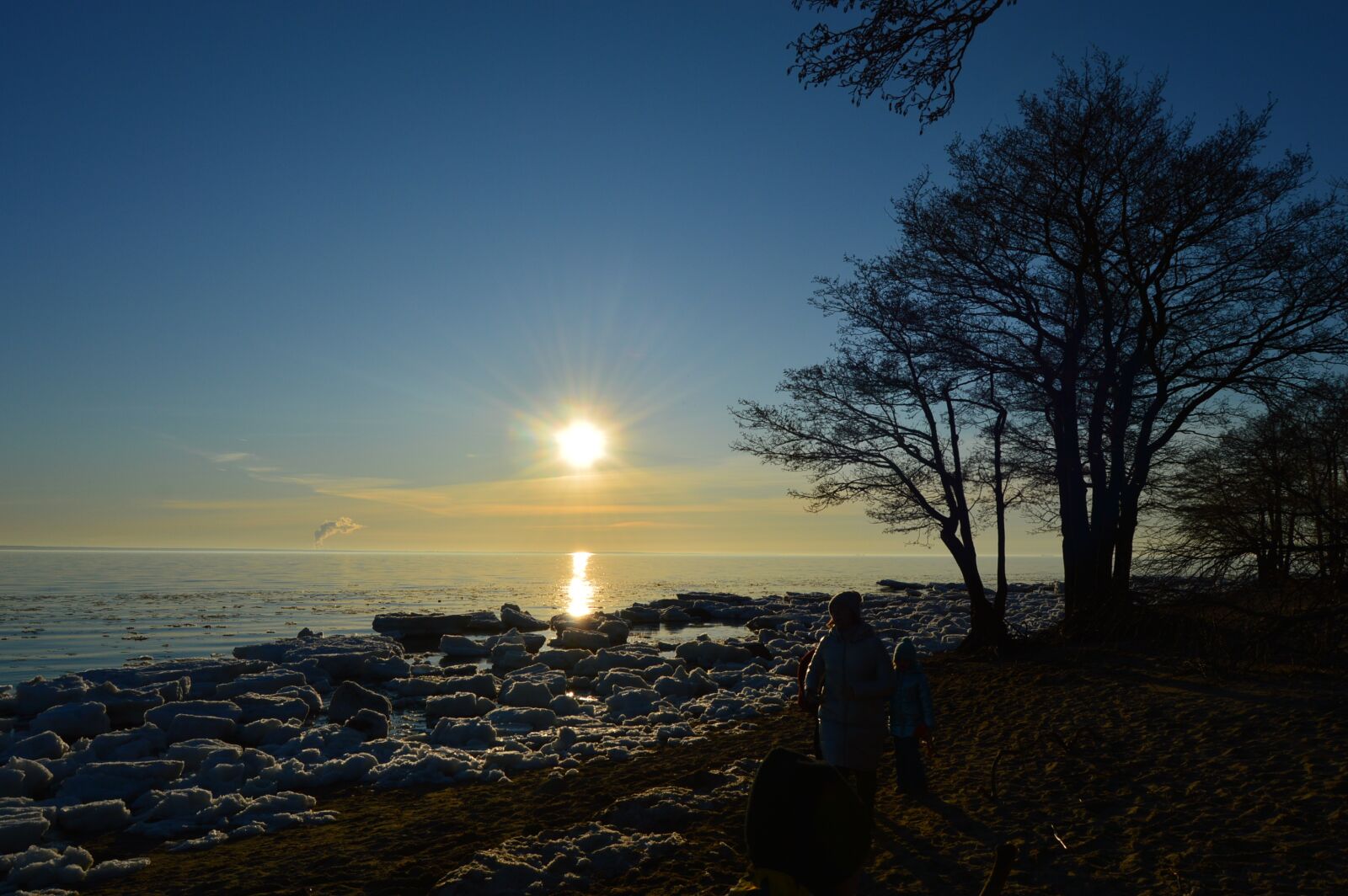 Nikon D3200 sample photo. Sun, coast, ice photography