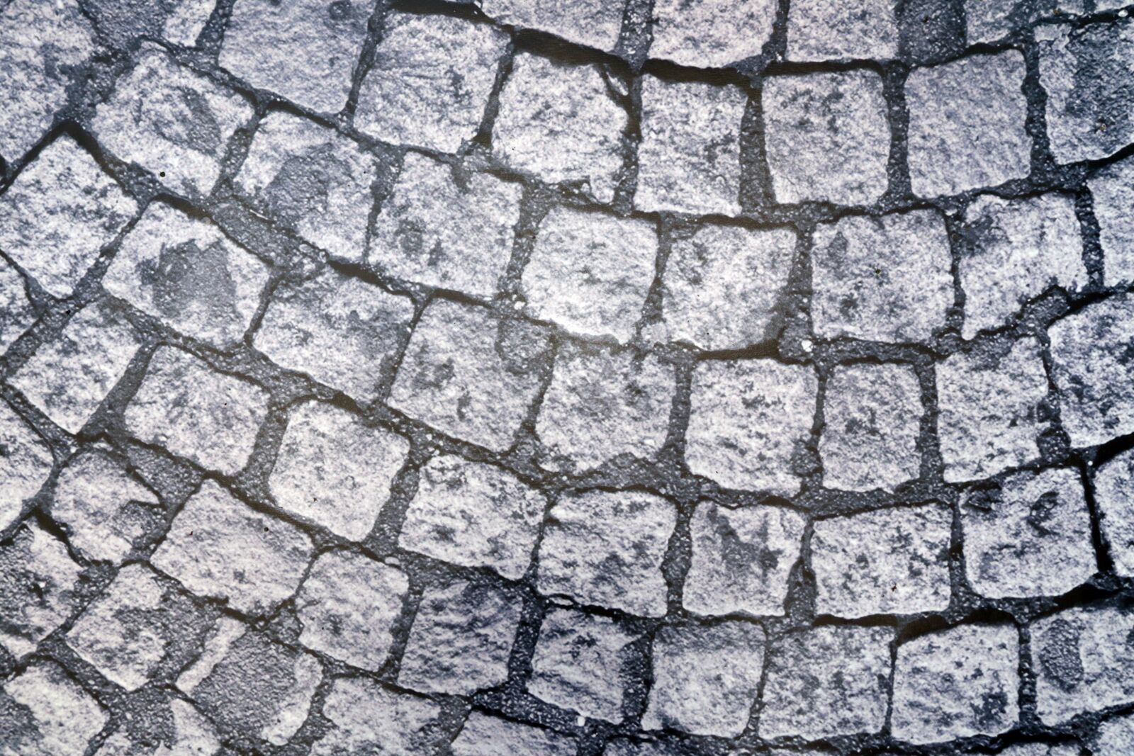 Canon EOS 6D + Canon EF 24-105mm F4L IS USM sample photo. Paving stone, stone, street photography