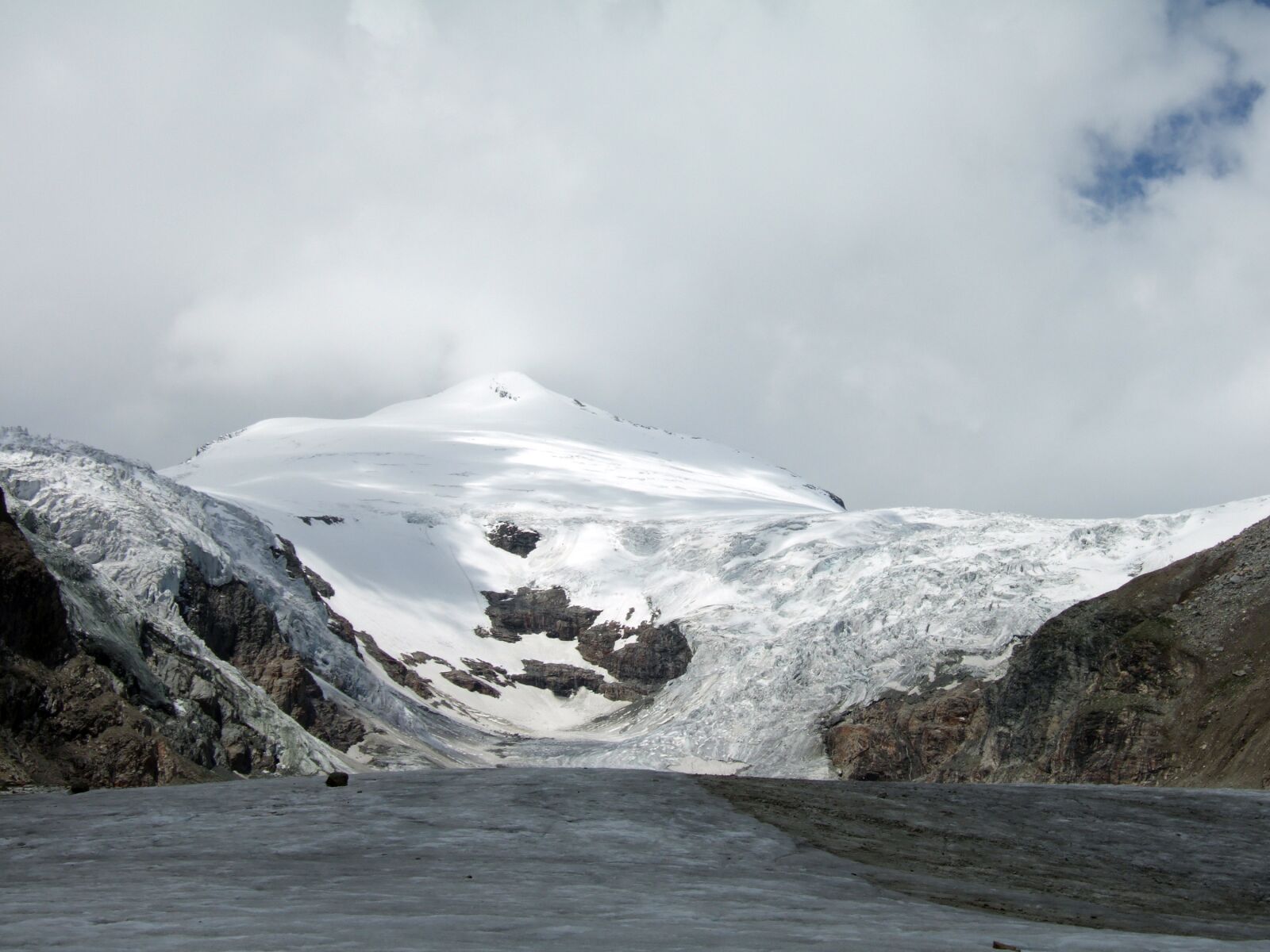 Fujifilm FinePix F11 sample photo. Pasterze glacier, 2007, austria photography