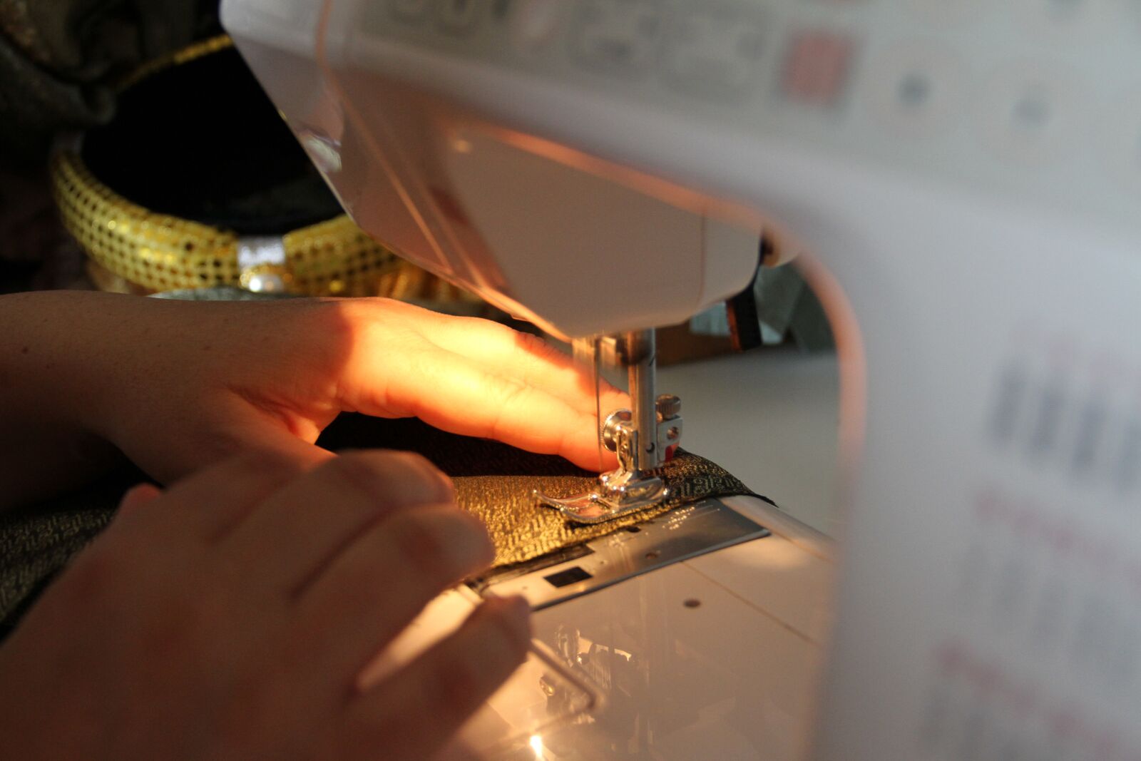 Canon EOS 7D sample photo. Sew, sewing, thread photography