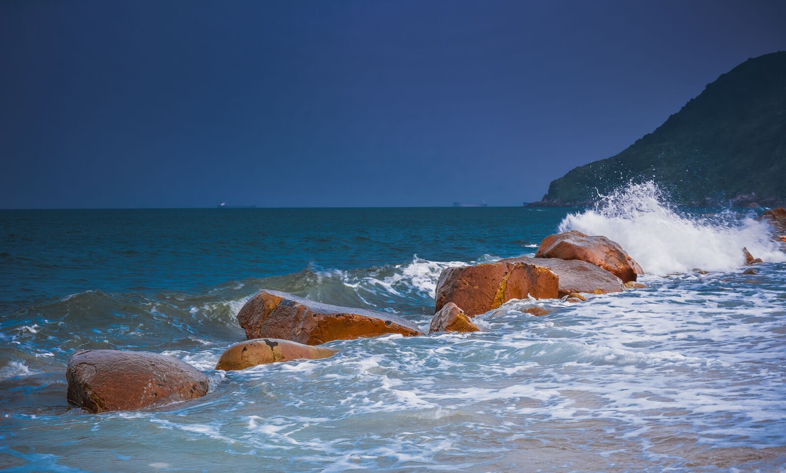 Nikon D7100 sample photo. Sea, mountain, wave photography