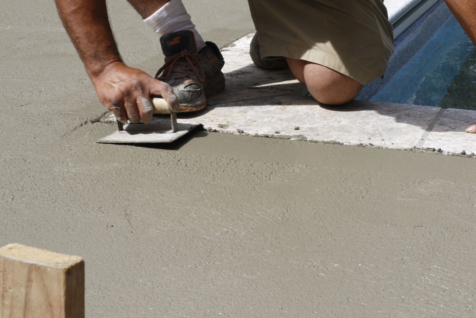 Canon EOS 7D Mark II sample photo. Concrete work, concrete, retaining photography