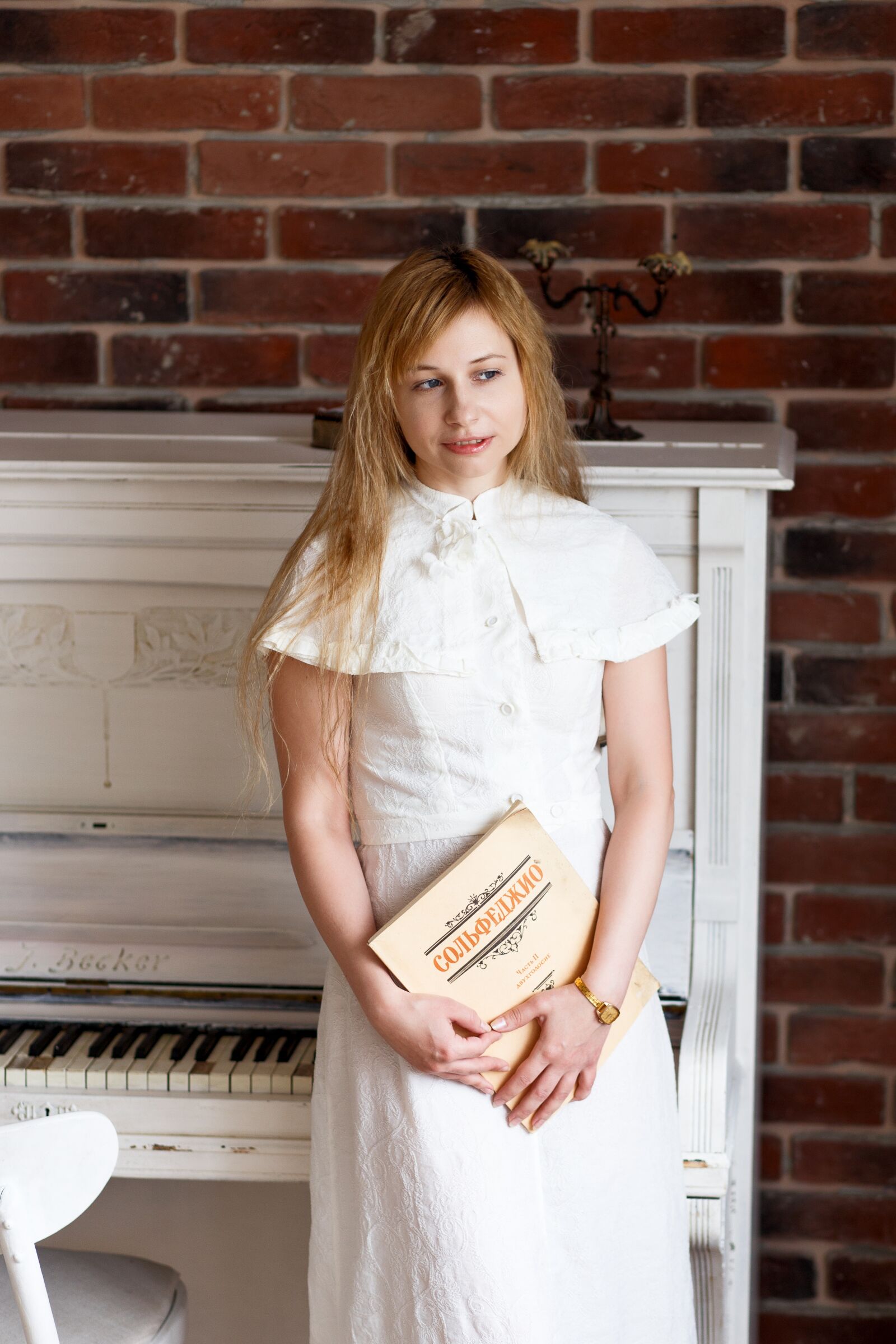 Canon EF 85mm F1.8 USM sample photo. Sheet music, piano, music photography