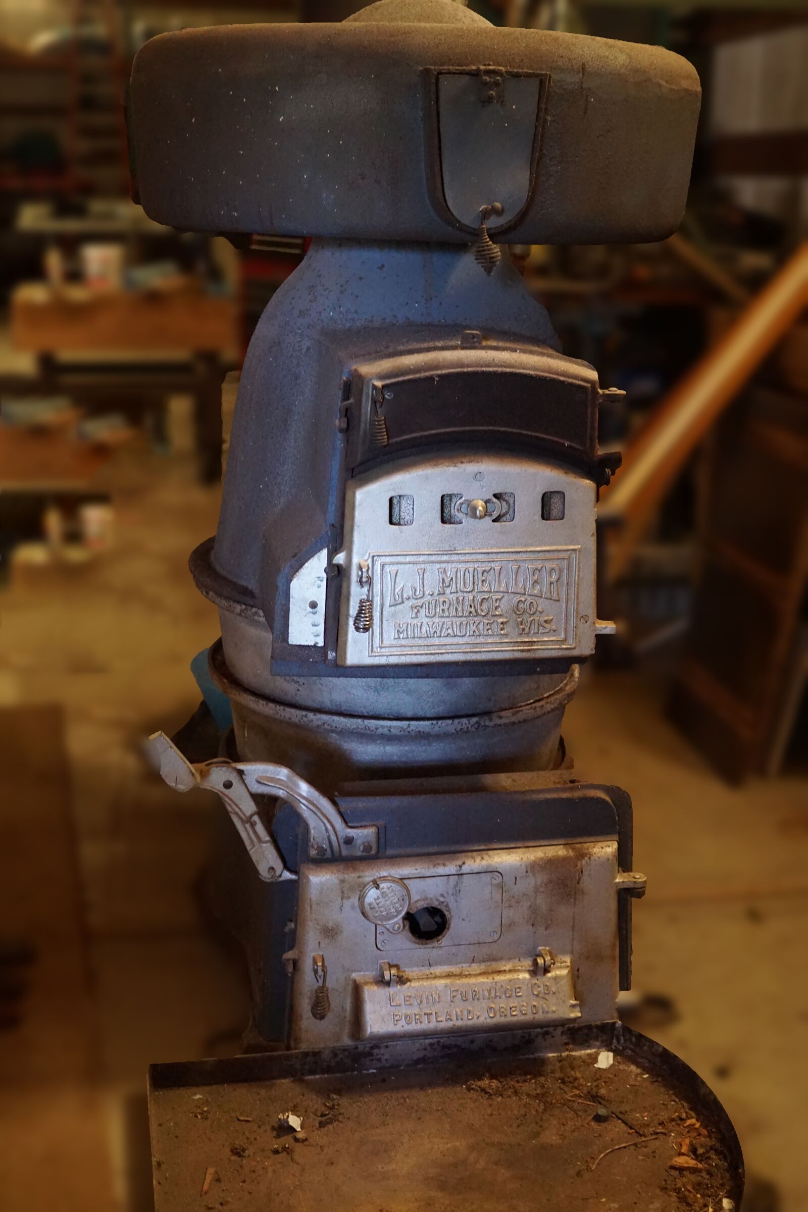 Sony a6000 + Sigma 30mm F2.8 EX DN sample photo. Wood stove, old, fire photography