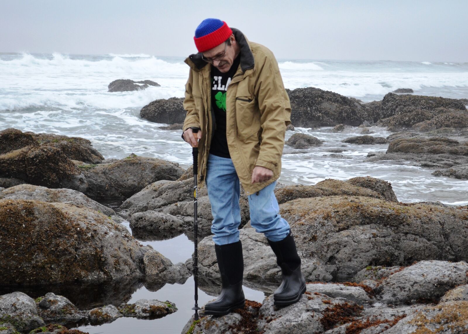 Nikon D5100 sample photo. Beach, combing, coast photography