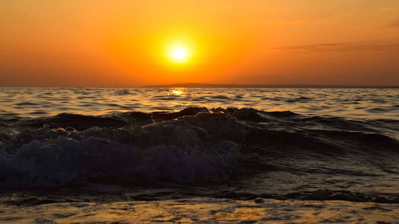 Nikon D3300 sample photo. Sunset, sea, wave photography