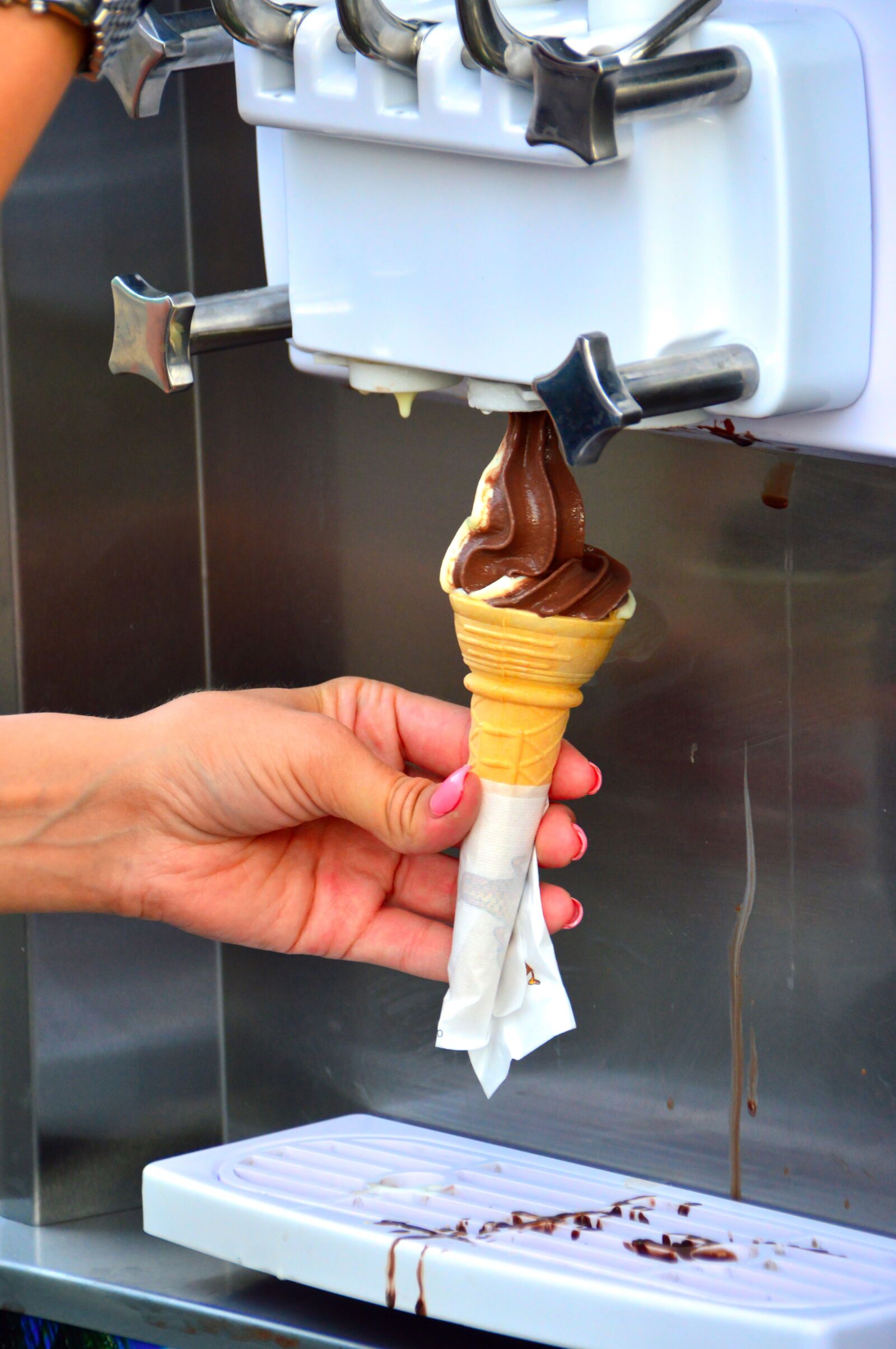 Nikon D3200 sample photo. Ice cream, chocolate ice photography