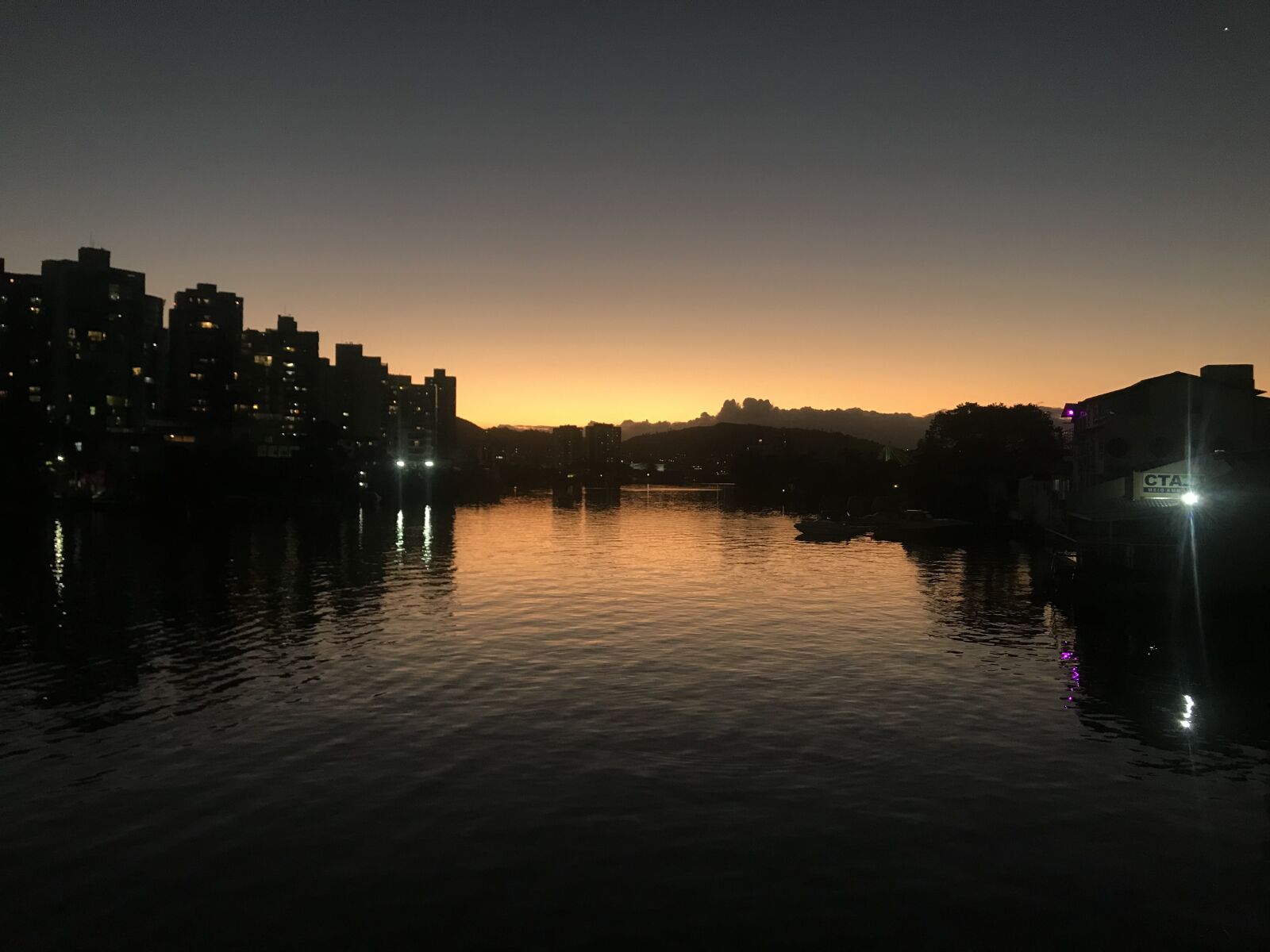 iPhone 7 back camera 3.99mm f/1.8 sample photo. Sunset, the bridge grand photography