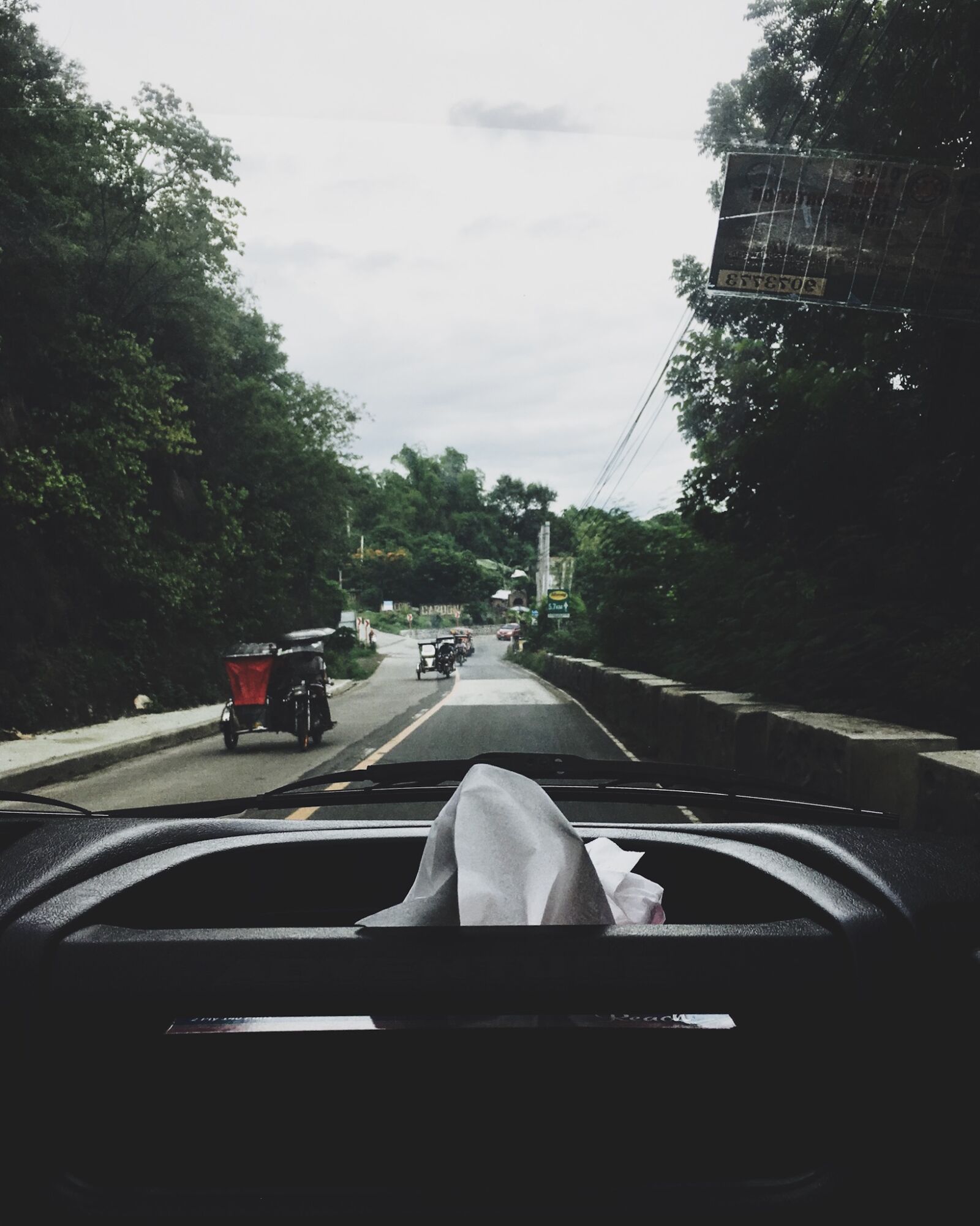 iPhone 6s back camera 4.15mm f/2.2 sample photo. Car, goals, philippines, road photography